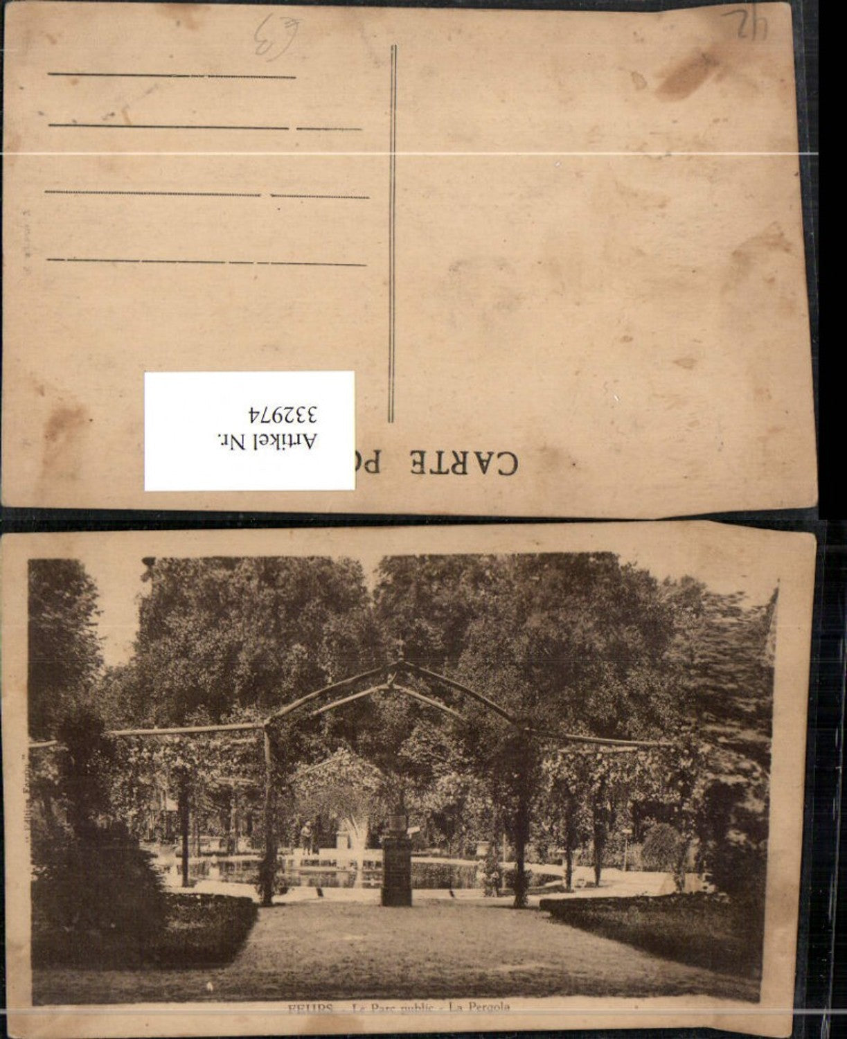 332974,Rhone-Alpes Loire Feurs Le parc public La Pergola Park