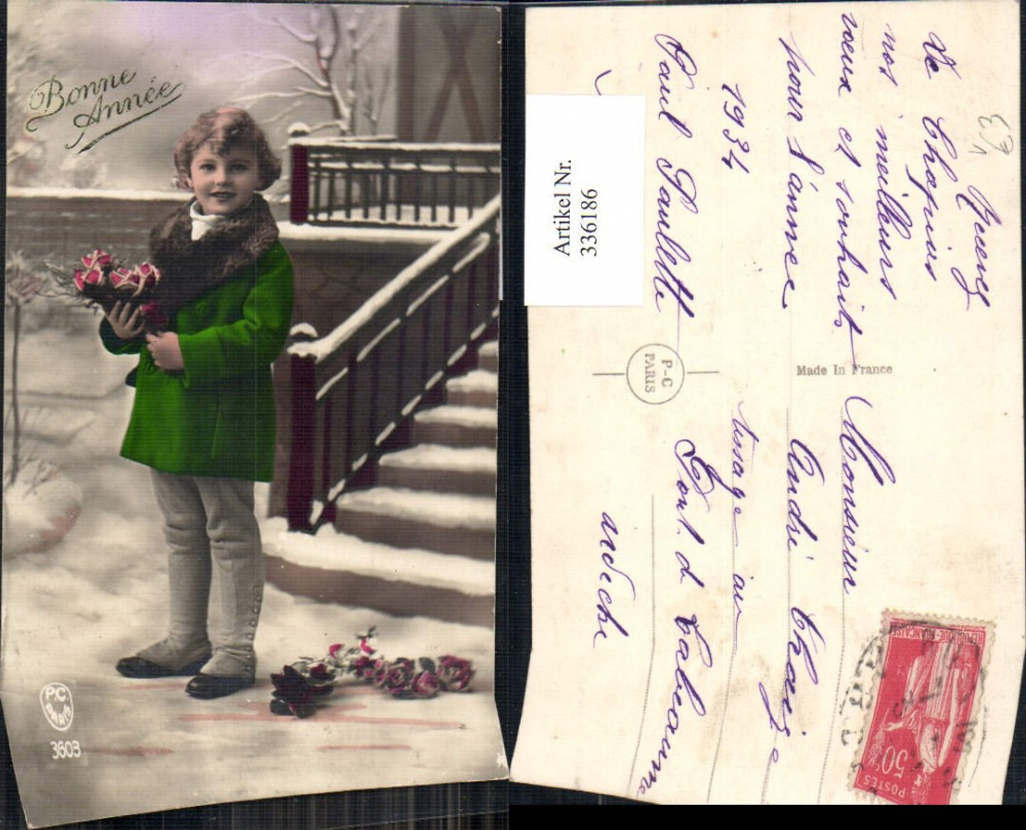 336186,Kind Kinder Bub Junge Mantel Pelzkragen Blumen Rosen Bonne Annee Winter pub P. C. Paris