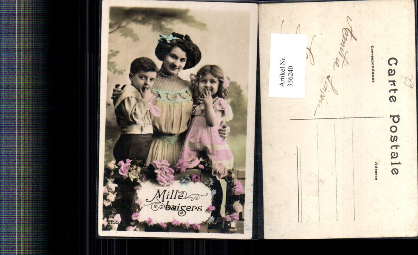 336240,Kind Kinder m. Frau Mutter Mille baisers Blumen