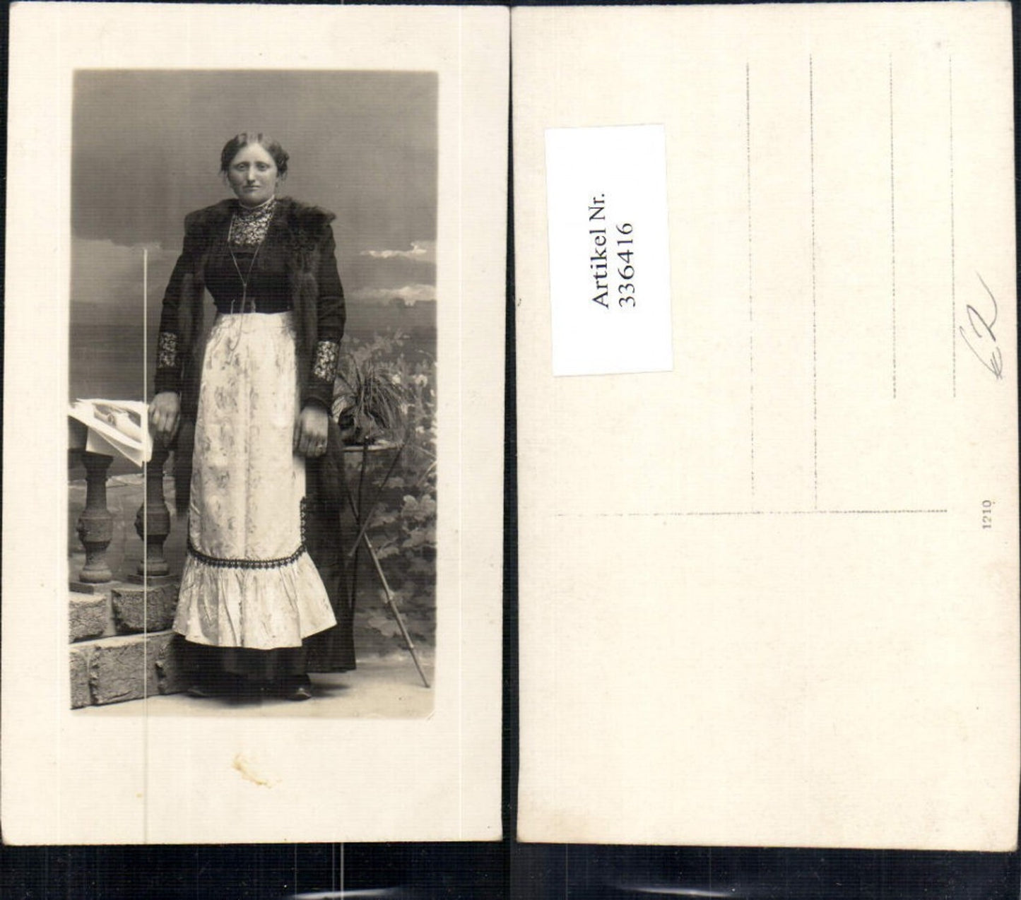 336416,Foto Ak Frau Pelzstola Pelz Pelzmode