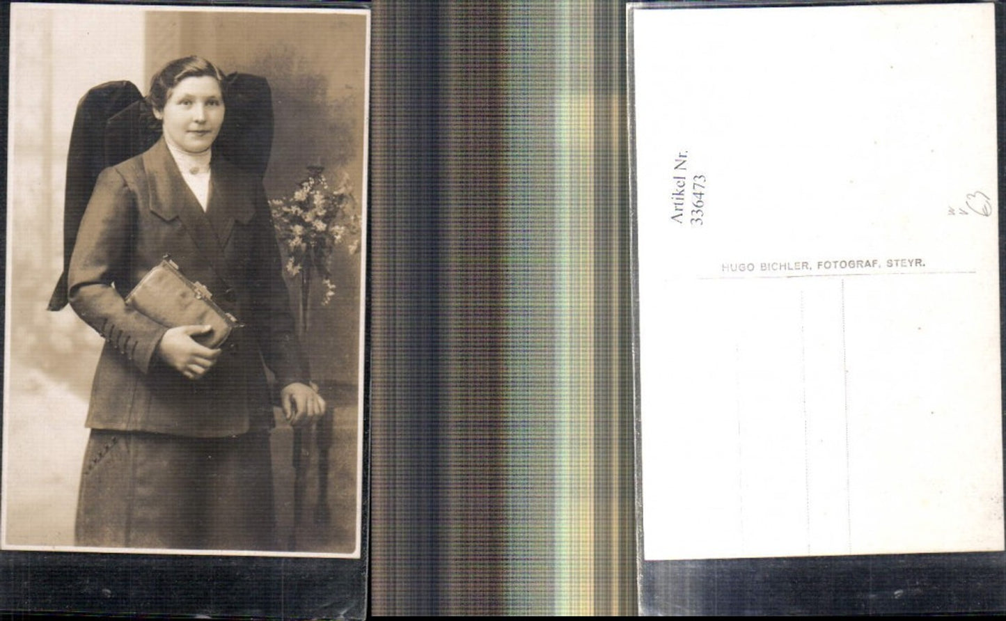 336473, Photo Ak Woman in traditional dress, swallowtail headscarf, handbag, pub Hugo Bichler Steyr