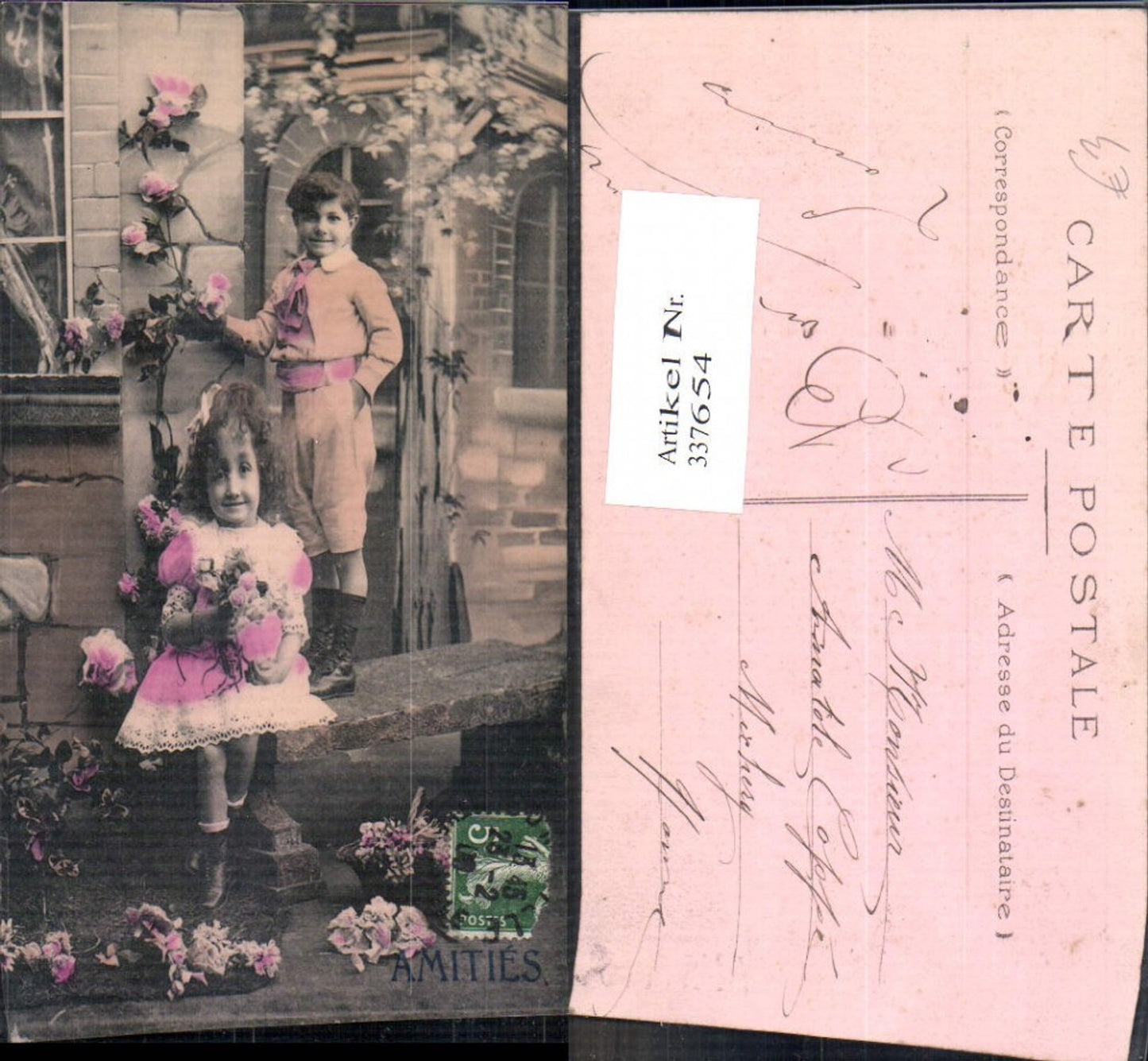 337654,Kinder m. Blumen v. Haus Steinbank Amities