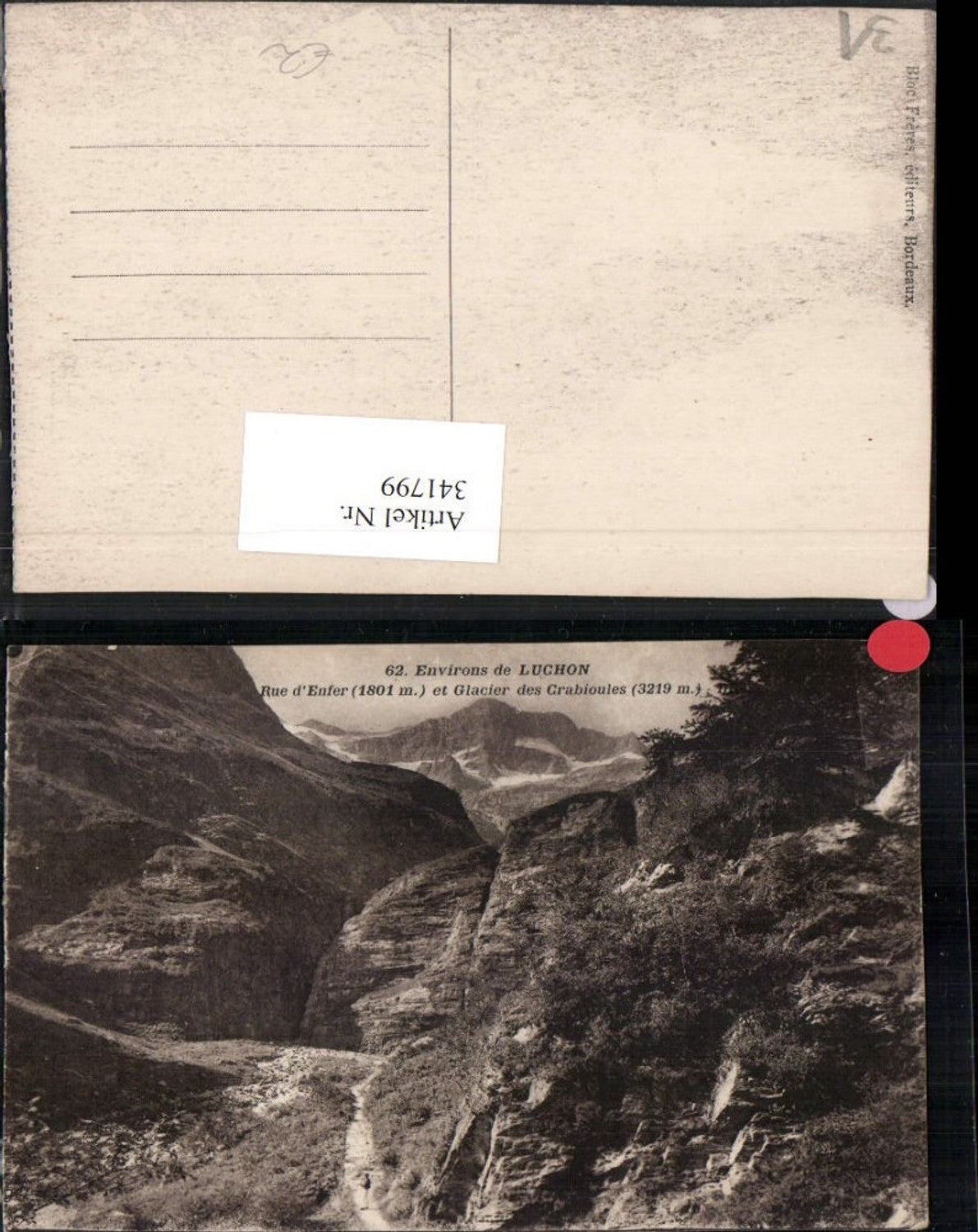 341799,Midi-Pyrenees Haute-Garonne Luchon Rue d'Enfer et Glacier des Crabioules Bergkulisse