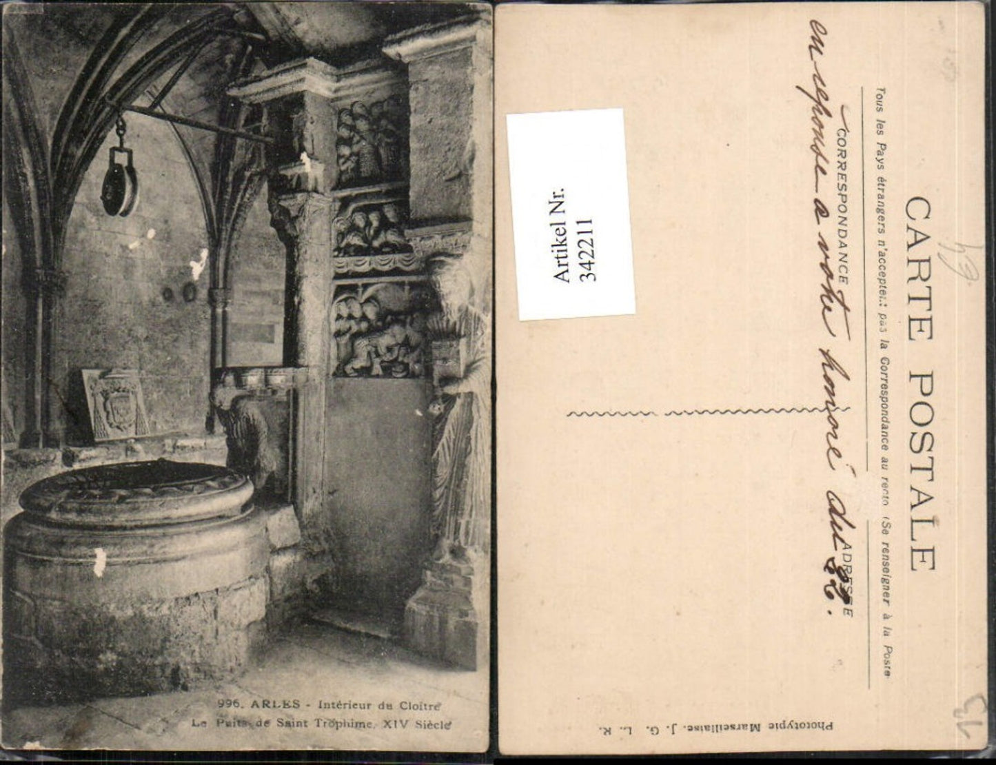342211,Provence-Alpes-Cote-Azur Bouches-de-Rhone Arles Interieur du Cloitre St-Trophime Kloster