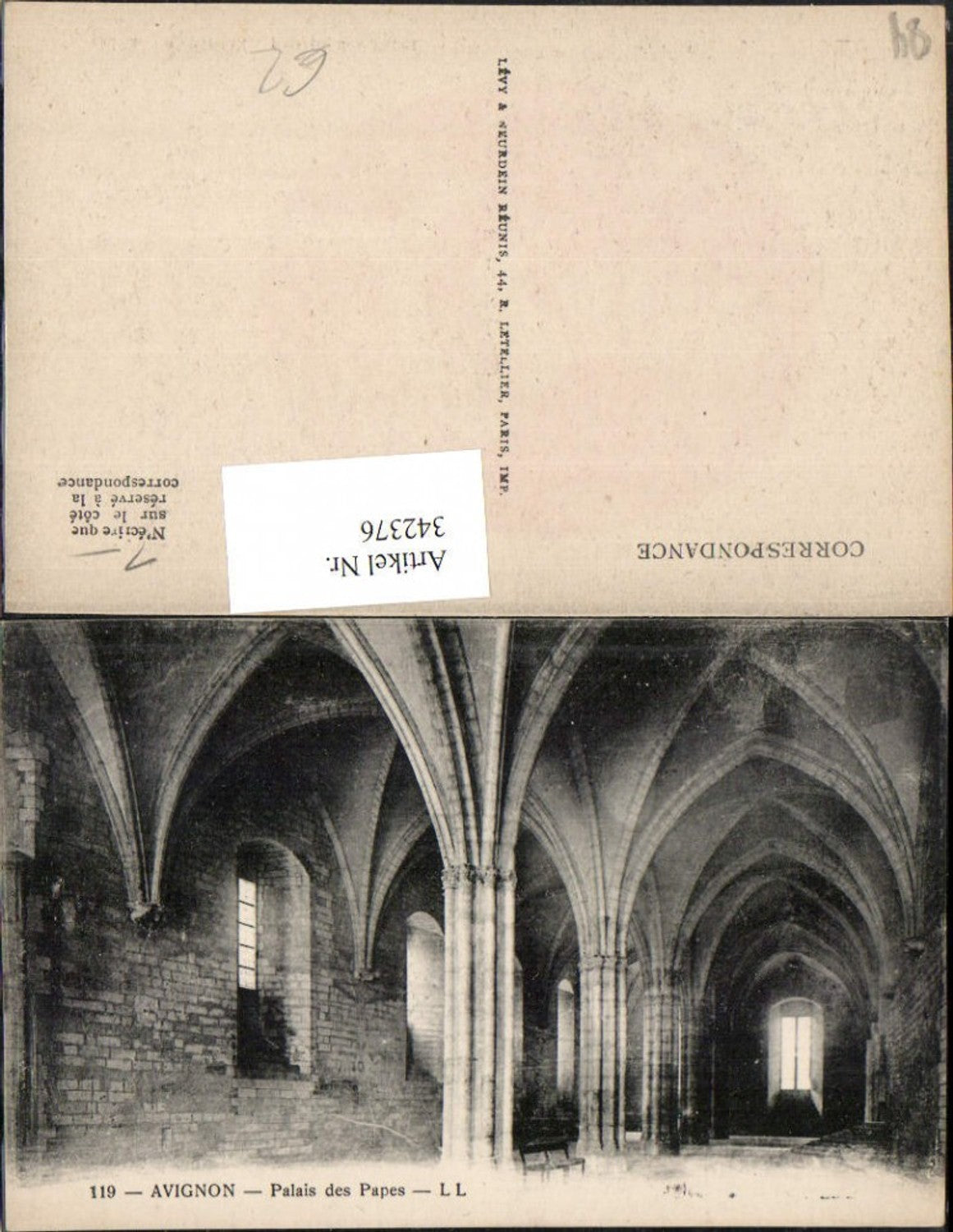 342376,Provence-Alpes-Cote-Azur Vaucluse Avignon Palais des Papes Interieur