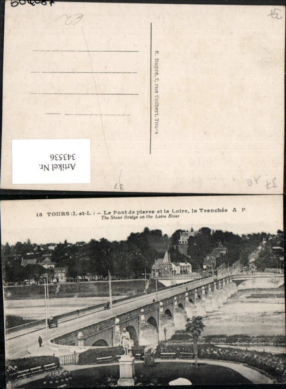 343536,Centre Indre-et-Loire Tours Le Pont de pierre et la Loire la Tranchee Brücke