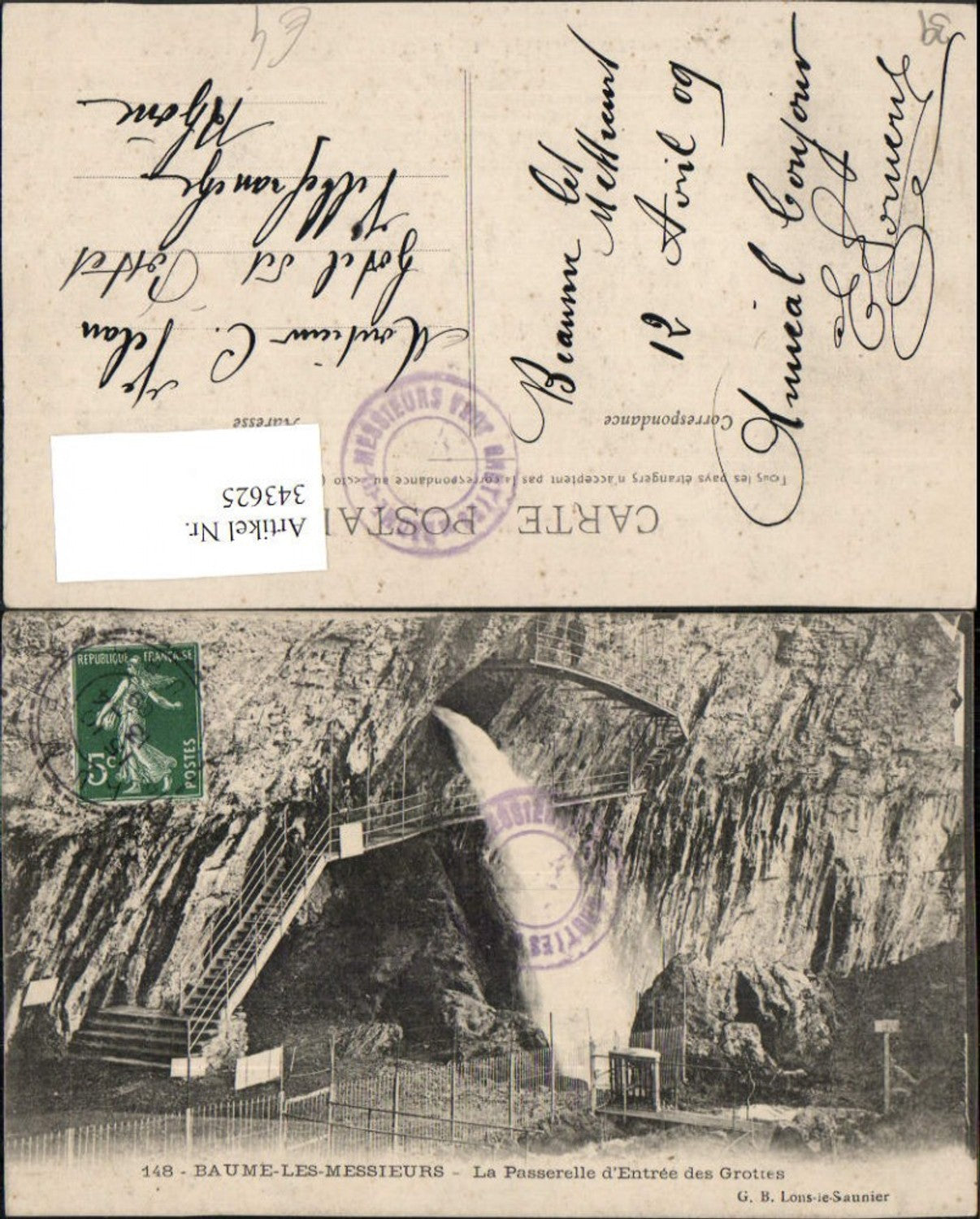 343625,Franche-Comte Jura Baume-les-Messieurs La Passerelle d'Entree des Grottes Wasserfall