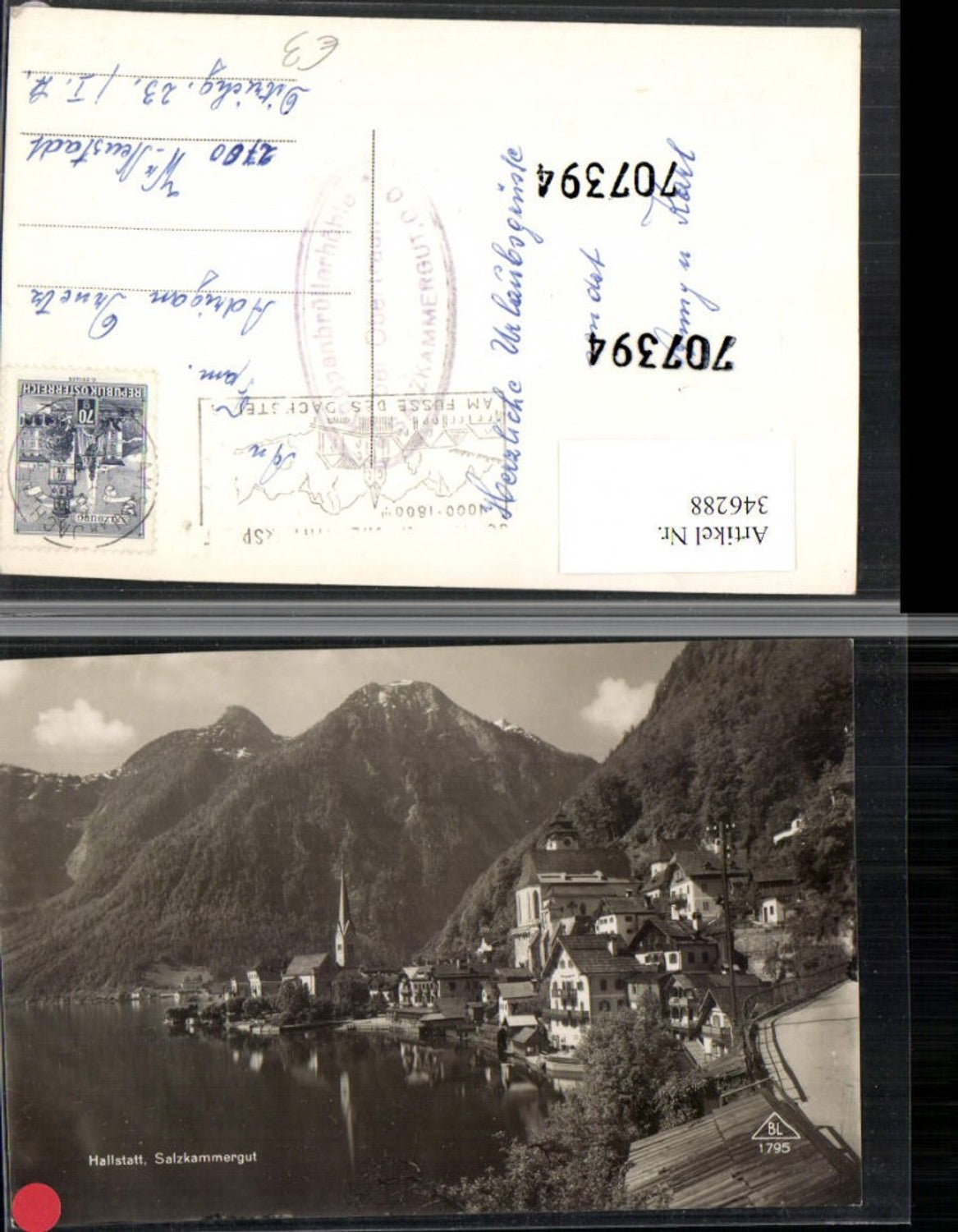 346288,Hallstatt Teilansicht Kirche Bergkulisse