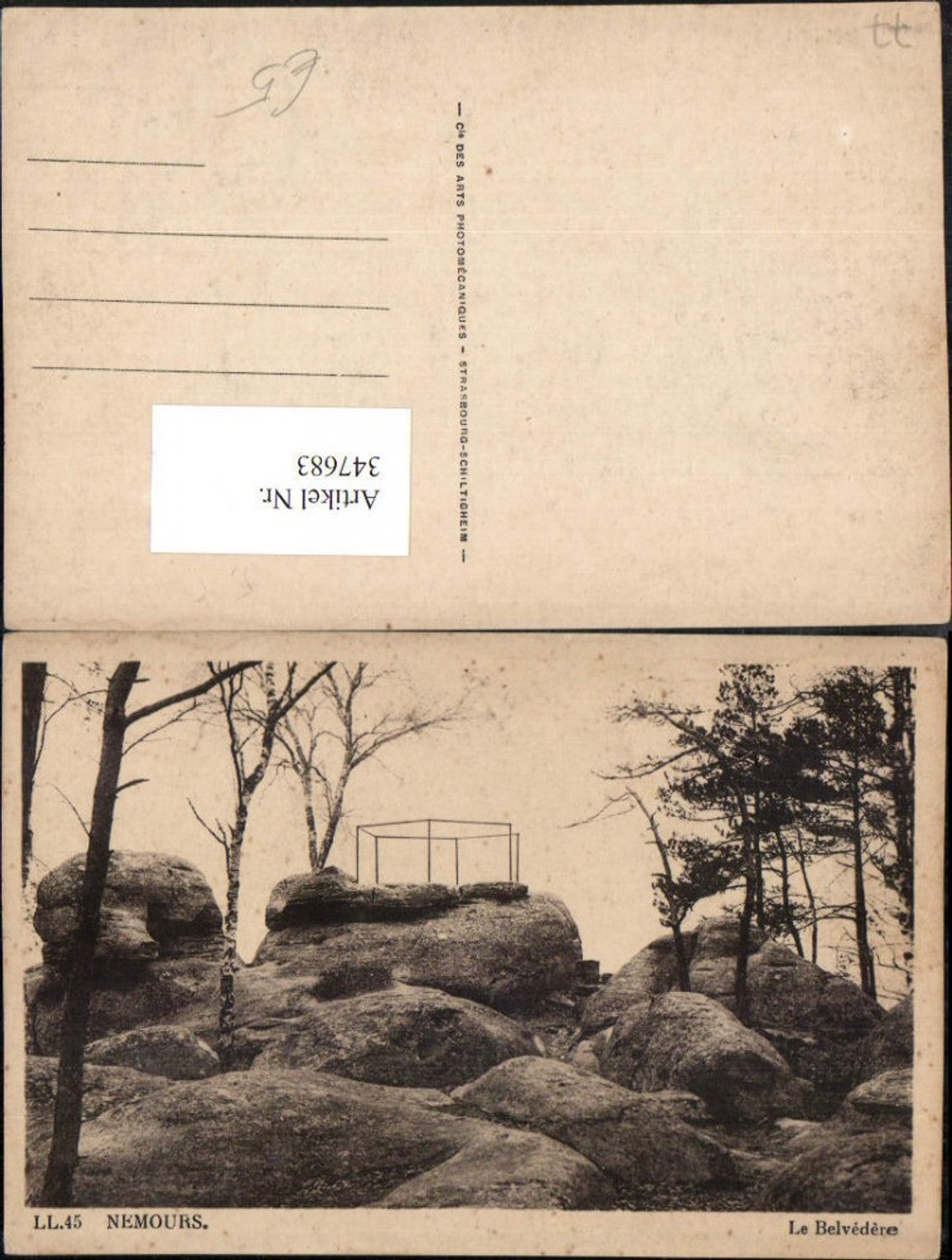 347683,Ile-de-France Seine-et-Marne Nemours Le Belvedere Felsen