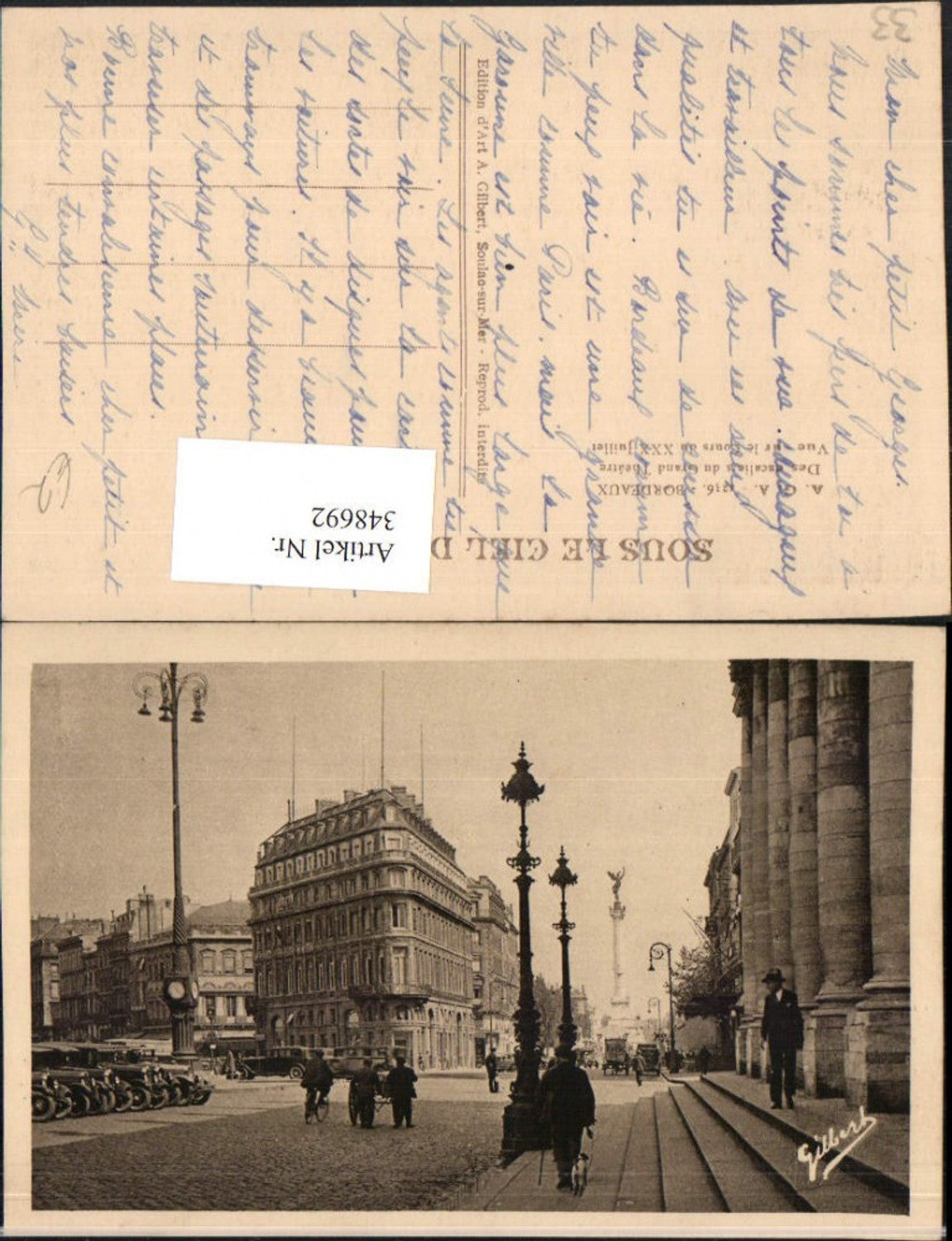 348692,Aquitanien Gironde Bordeaux Des escaliers du Grand Theatre Straßenansicht