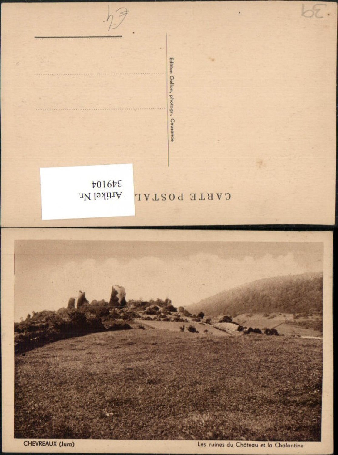 349104,Franche-Comte Jura Chevreaux Les ruines du Chateau et la Chalantine