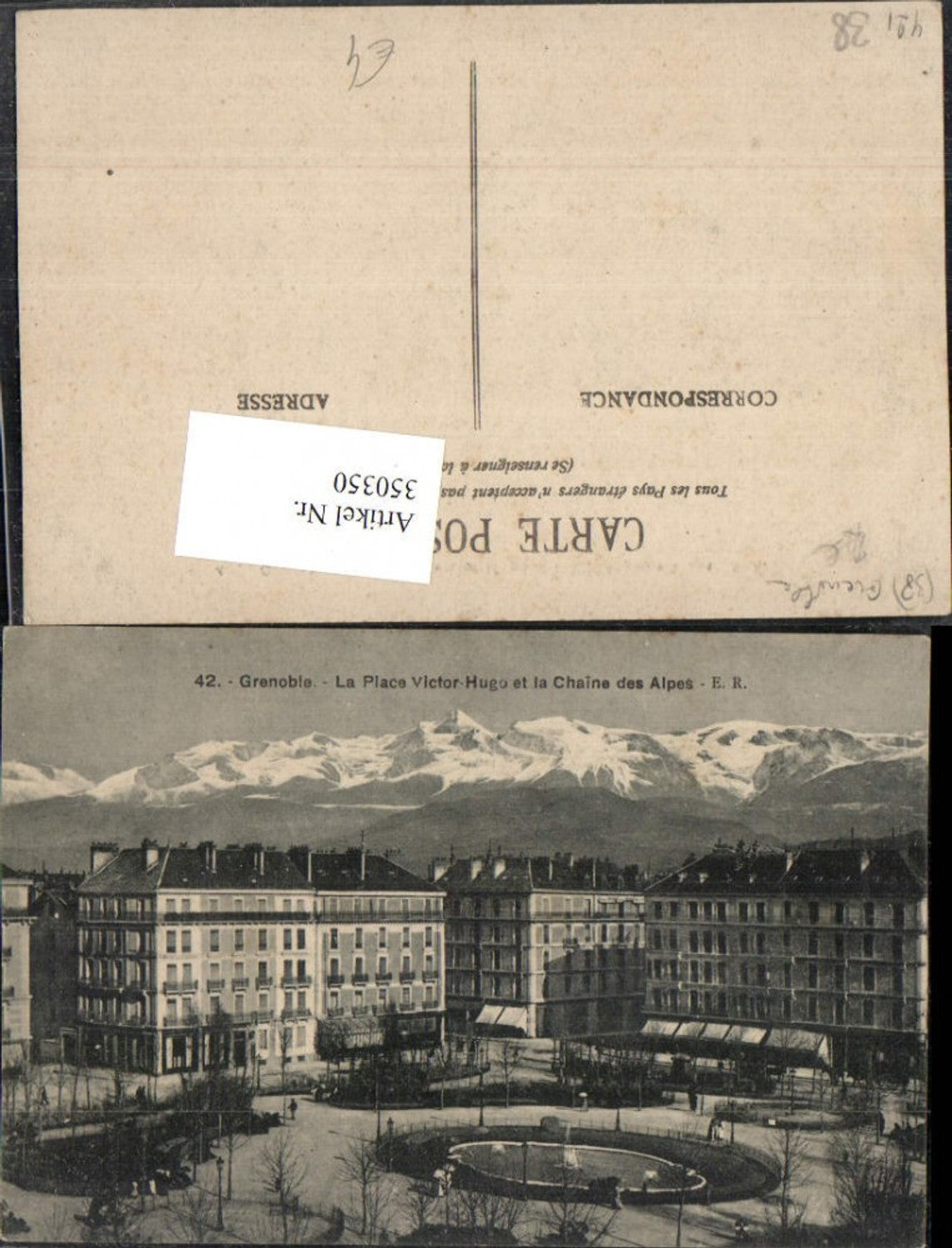 350350,Rhone-Alpes Isere Grenoble Place Victor-Hugo et la Chaine Alpes Bergkulisse