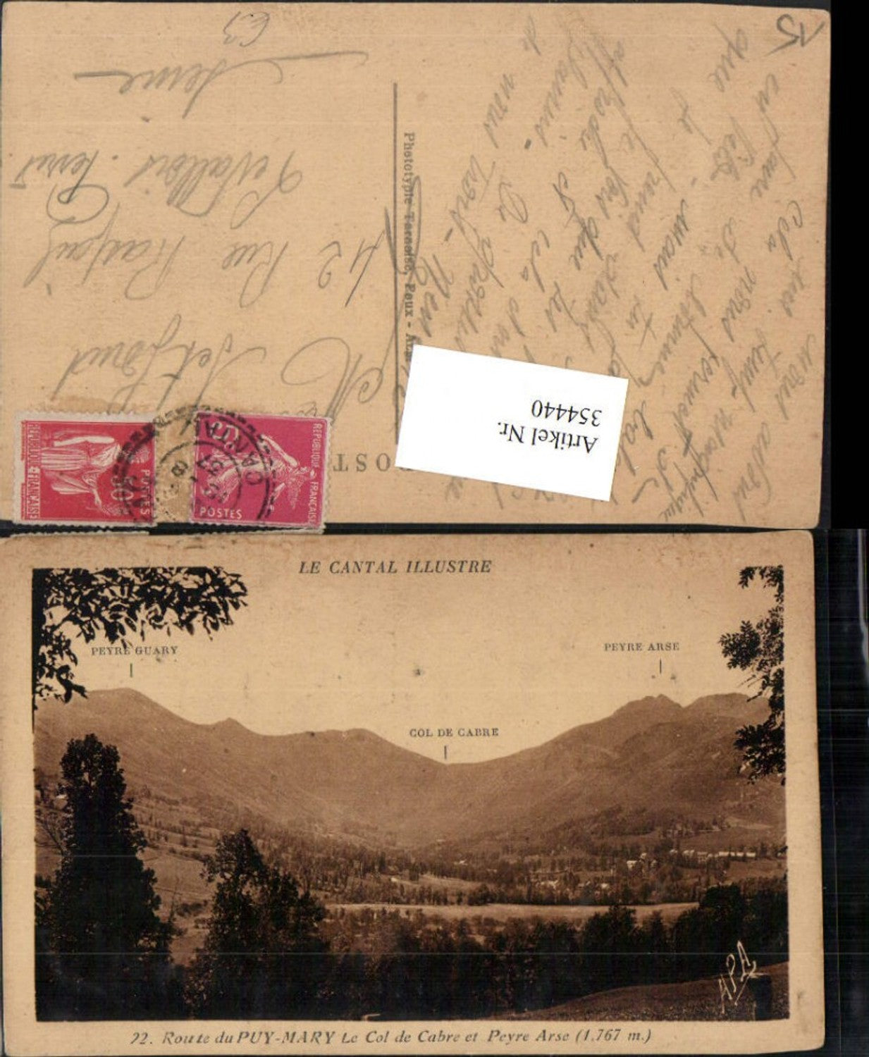 354440,Auvergne Cantal Route du Puy-Mary Le Col de Cabre et Peyre Arse mountain backdrop