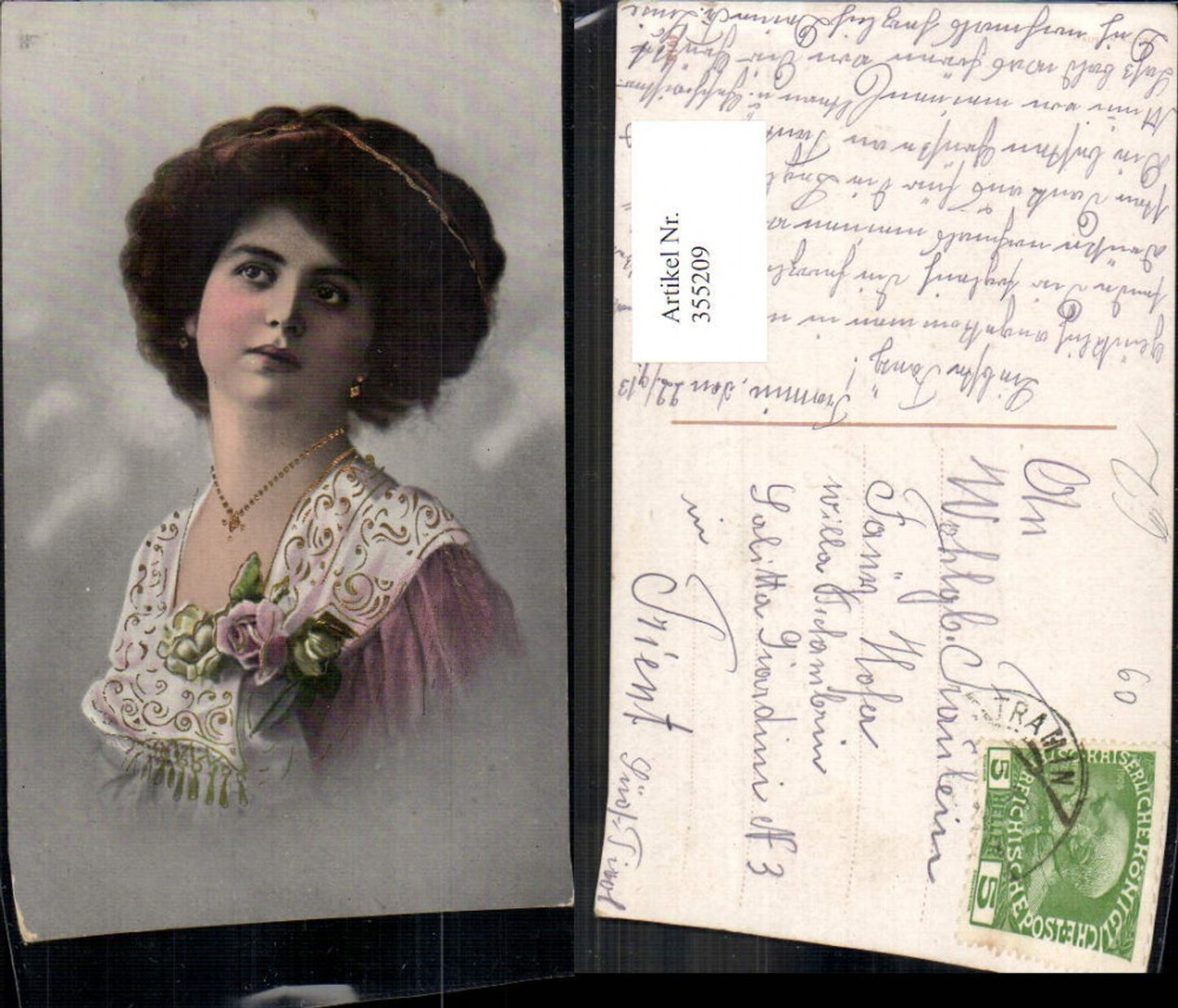 355209,Frau Rose a. Kleid Haarband Goldverzierung