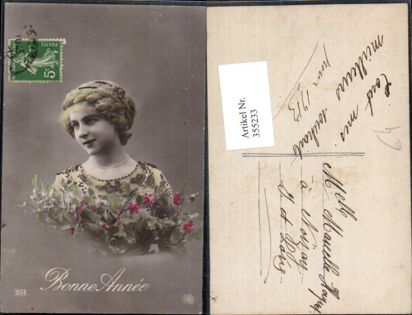 355233,Foto Ak Frau Haarband Stechpalmenzweige Misteln Bonne Annee