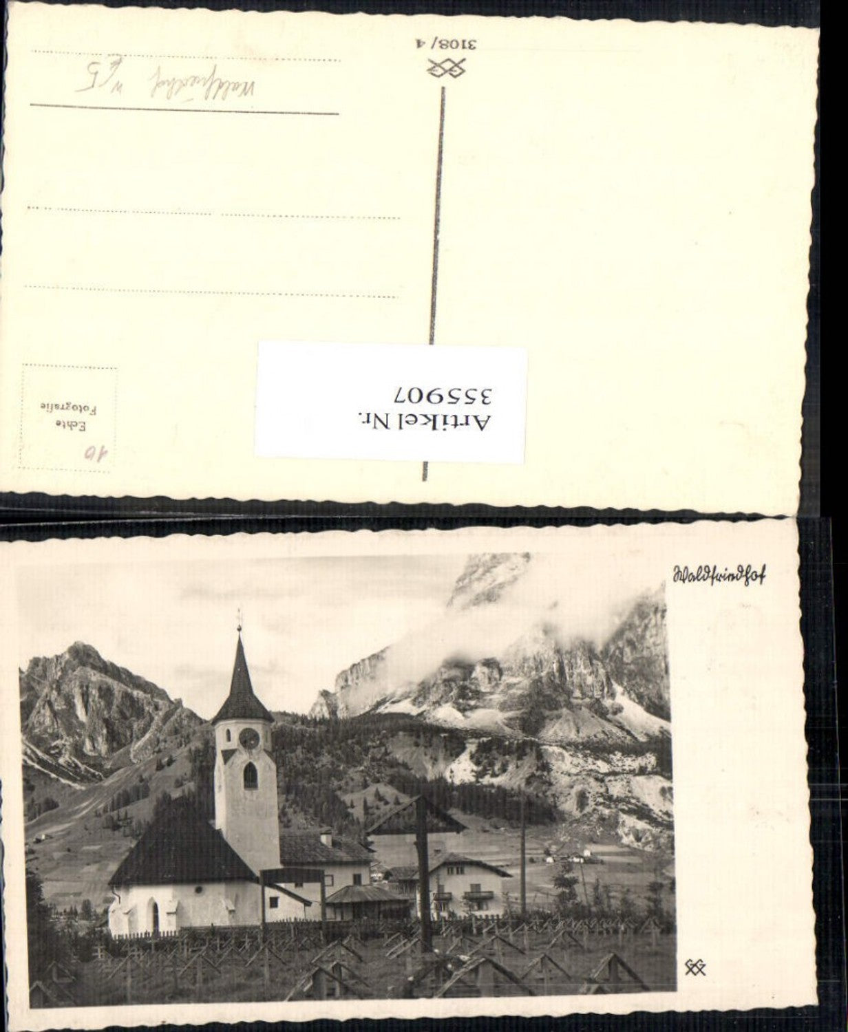 355907,Foto Ak Kirche Waldfriedhof Bergkulisse