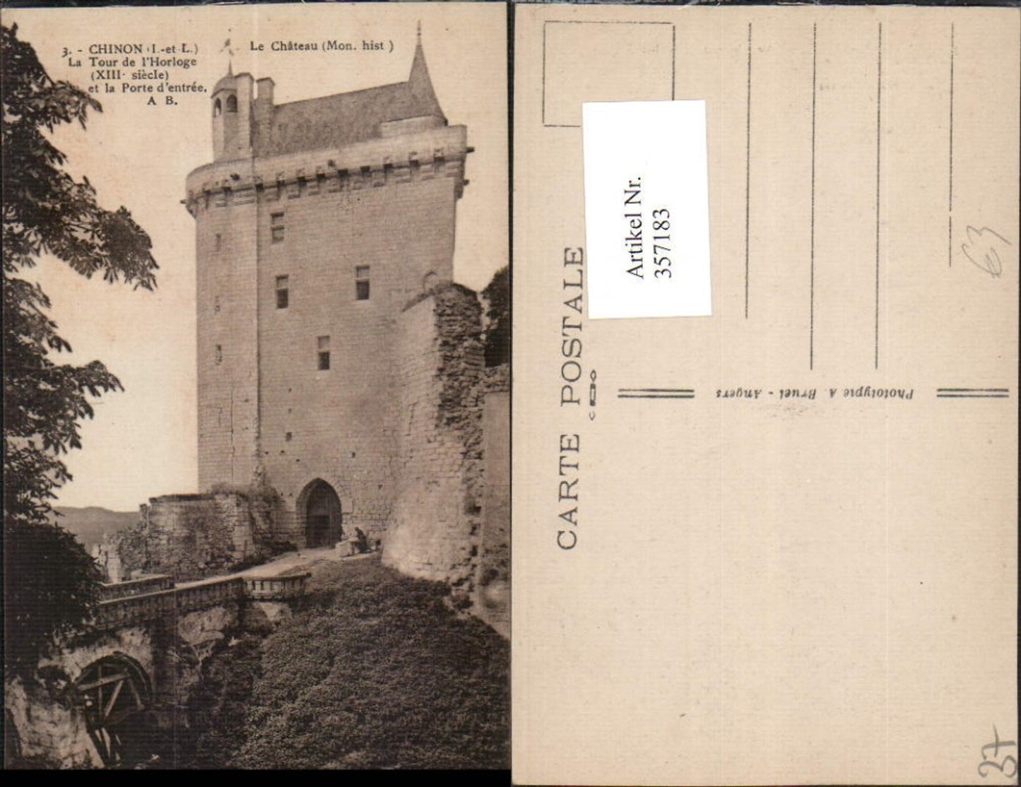357183,Centre Indre-et-Loire Chinon Le Chateau Tour de l'Horloge et la Porte entree Turm