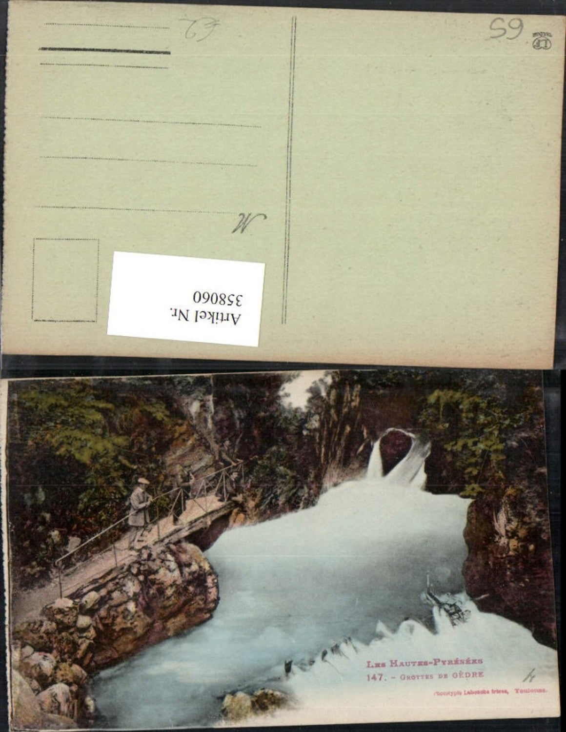 358060,Midi-Pyrenees Hautes-Pyrenees Grottes de Gedre Klamm Wasserfall