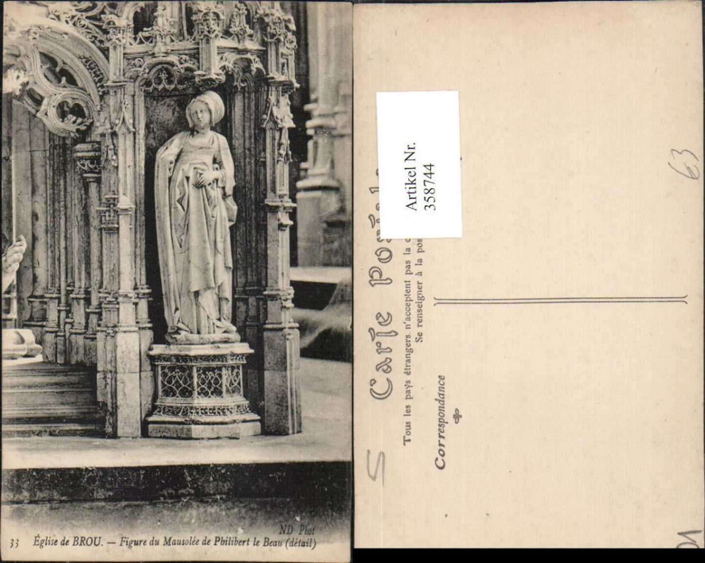 358744,Rhone-Alpes Ain Bourg Eglise de Brou Figure du Mausolee de Philibert le Beau Statue