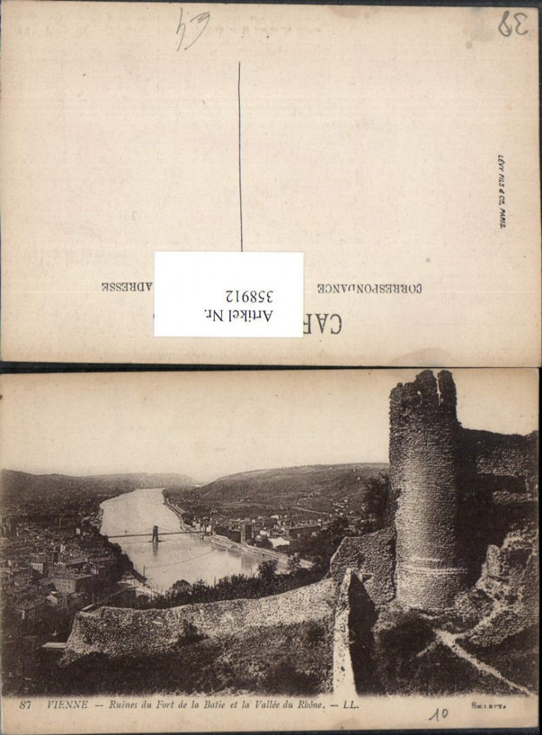 358912,Rhone-Alpes Isere Vienne Ruines du Fort de la Batie et la Valee du Rhone Totale Ruine