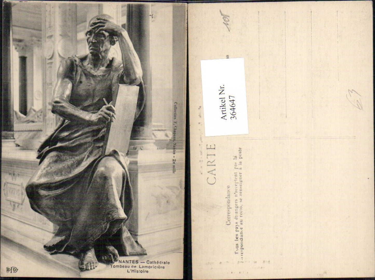 364647,Statue Nantes Cathedrale Tombeau de Lamoriciere L Histoire