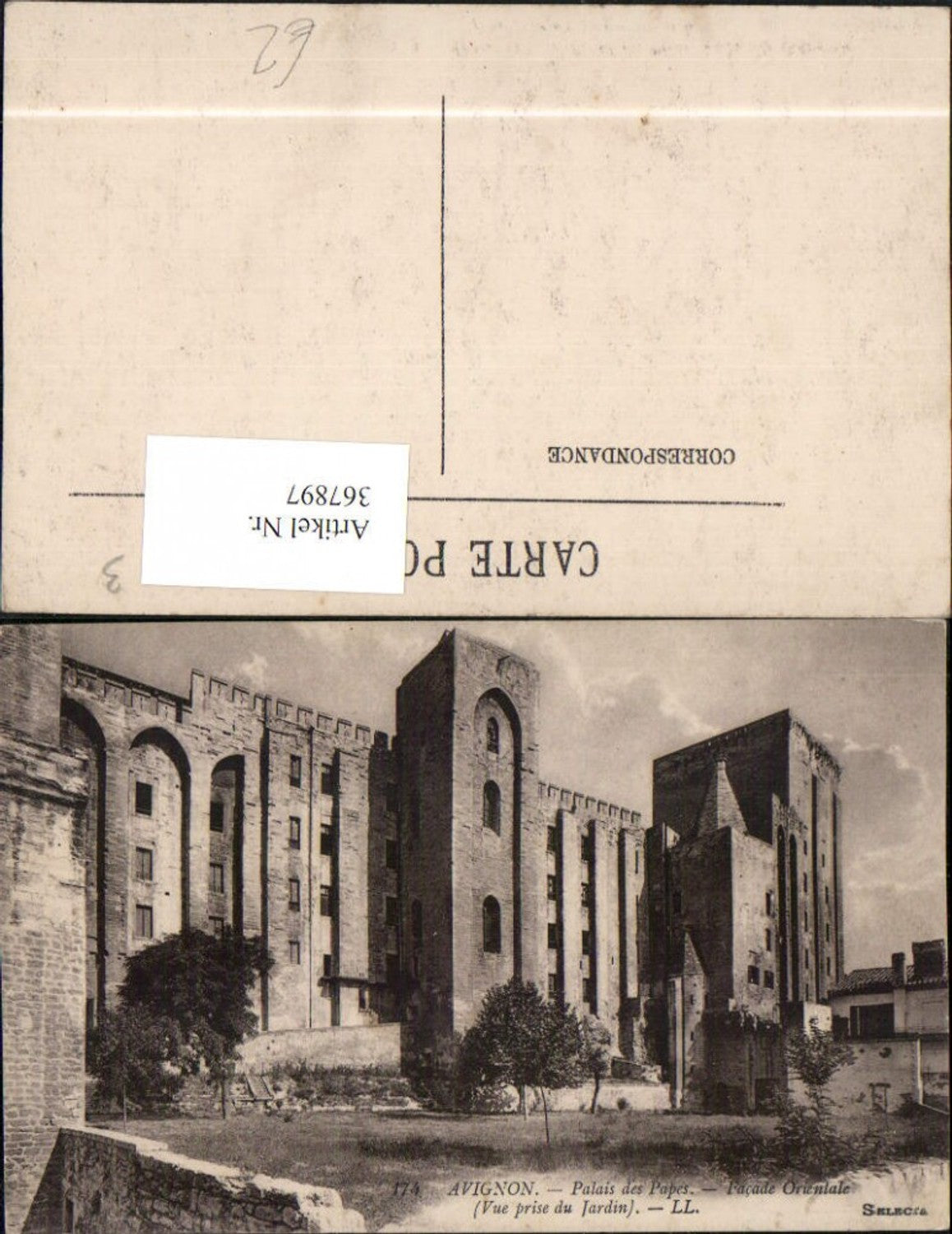367897,Provence-Alpes-Cote-Azur Vaucluse Avignon Palais des Papes Gebäude