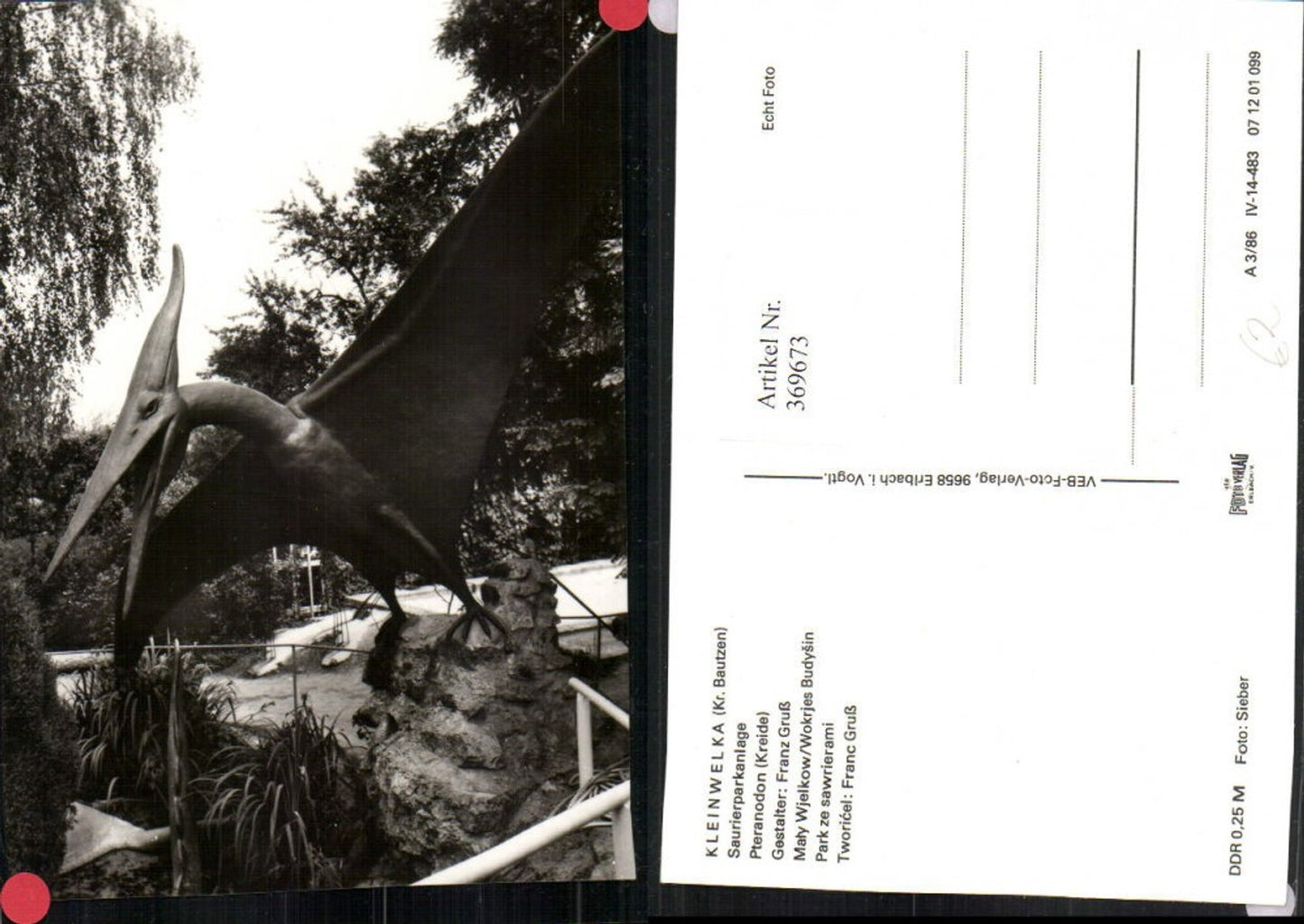 369673,Kleinwelka b. Bautzen Saurierparkanlage Pteranodon Statue