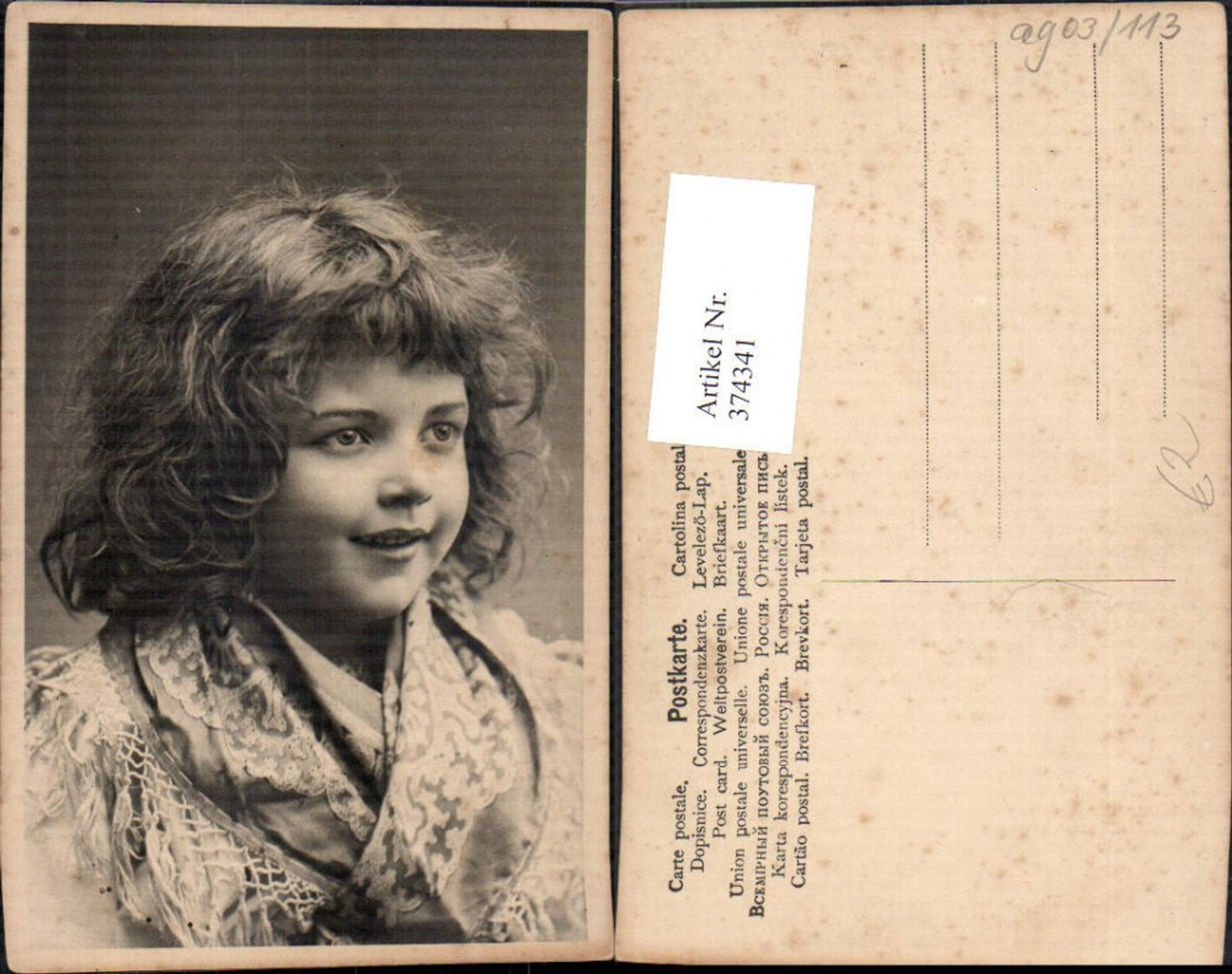 374341,Kind Mädchen Lockenkopf Schultertuch Portrait