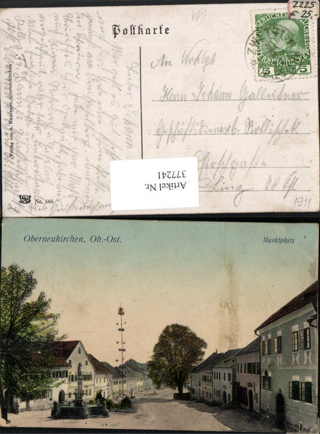 377241,Oberneukirchen Marktplatz Straßenansicht Brunnen Maibaum