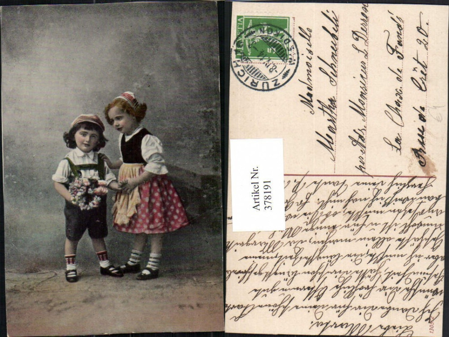378191,Kinder Mädchen Junge in Tracht Blumenstrauß