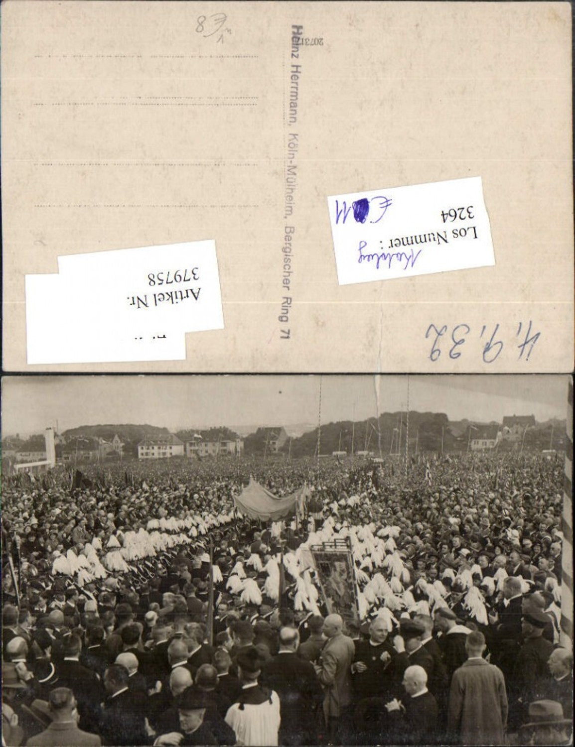 379758,Foto AK Köln Mülheim Versammlung 4.9.1932