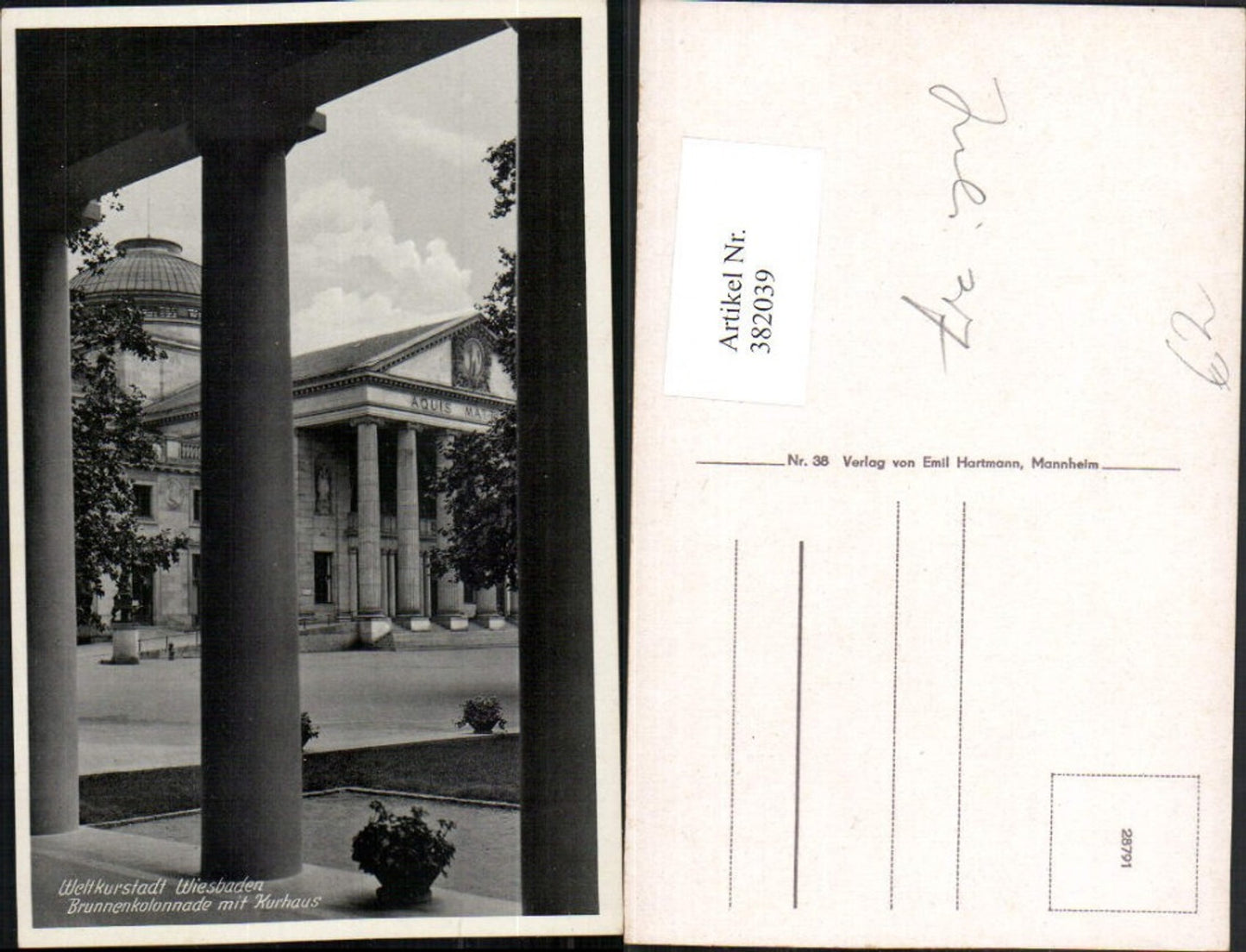 382039,Wiesbaden Brunnenkolonnade mit Kurhaus