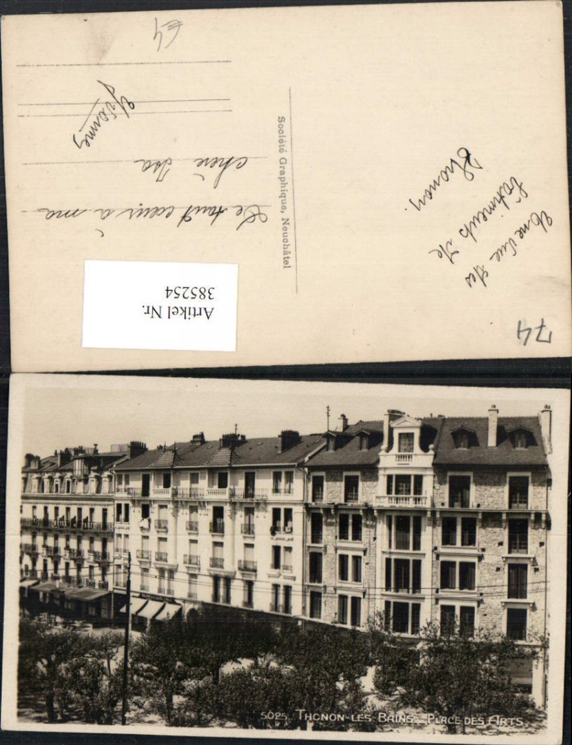 385254,Rhone-Alpes Haute-Savoie Thonon-les-Bains Place des Arts Platz