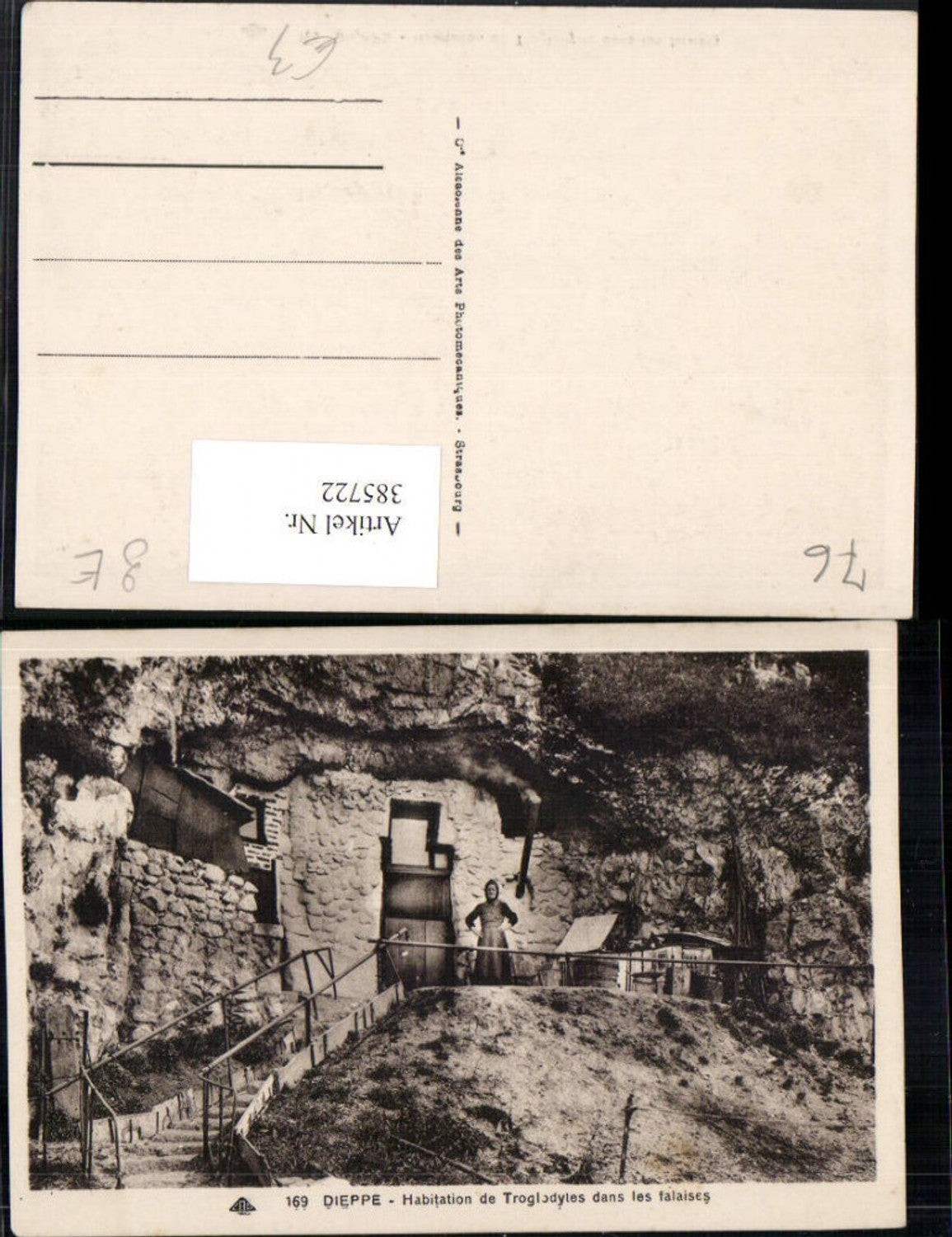385722,Haute-Normandie Seine-Maritime Dieppe Habitation de Troglodyles dans les falaises