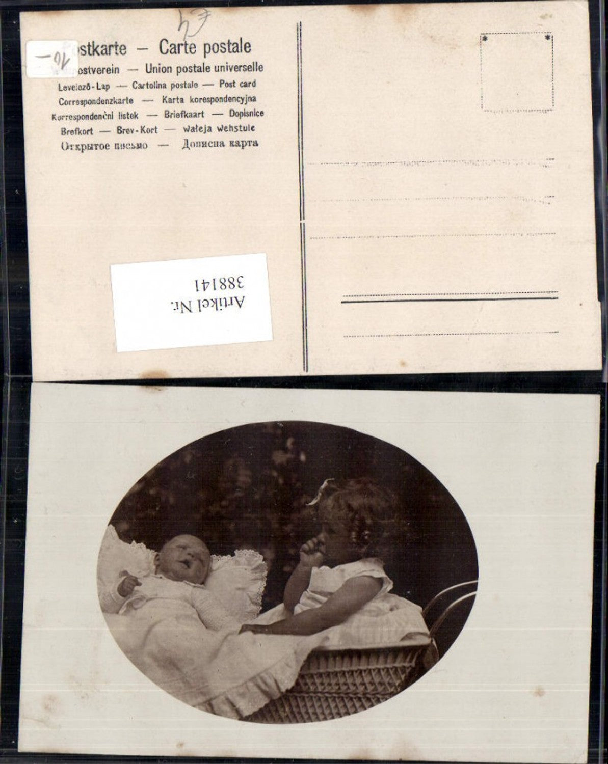 388141,Kinder Kleinkind Lockenkopf i. Kinderwagen Passepartout