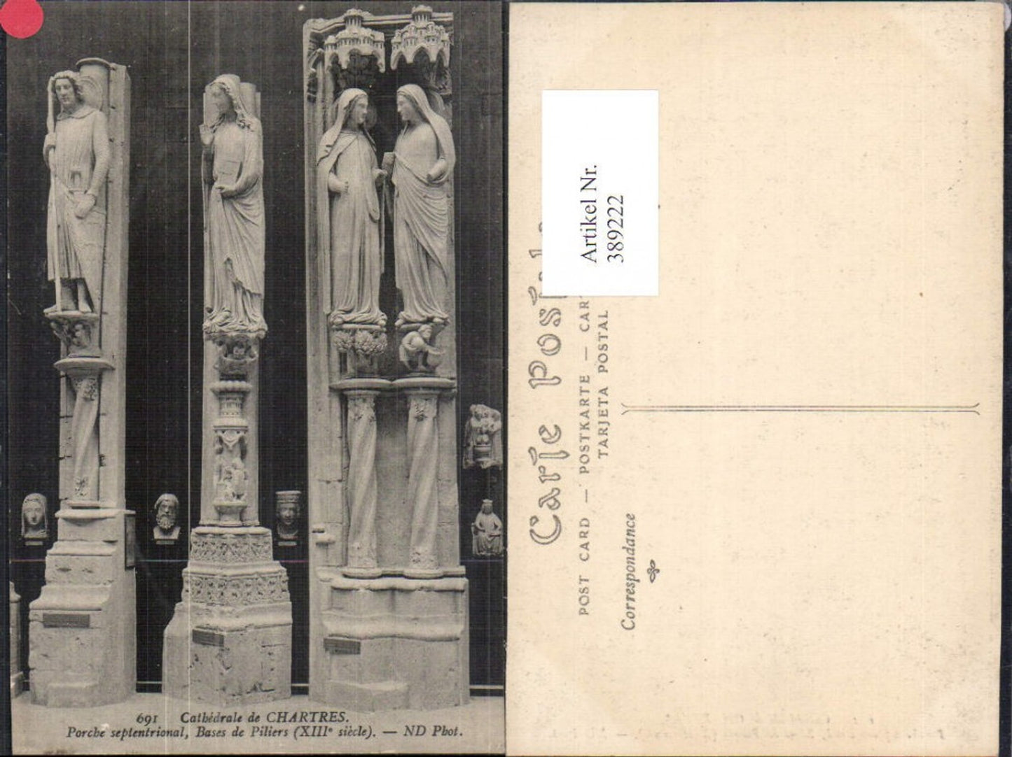 389222,Statue Cathedrale de Chartres Bases de Piliers