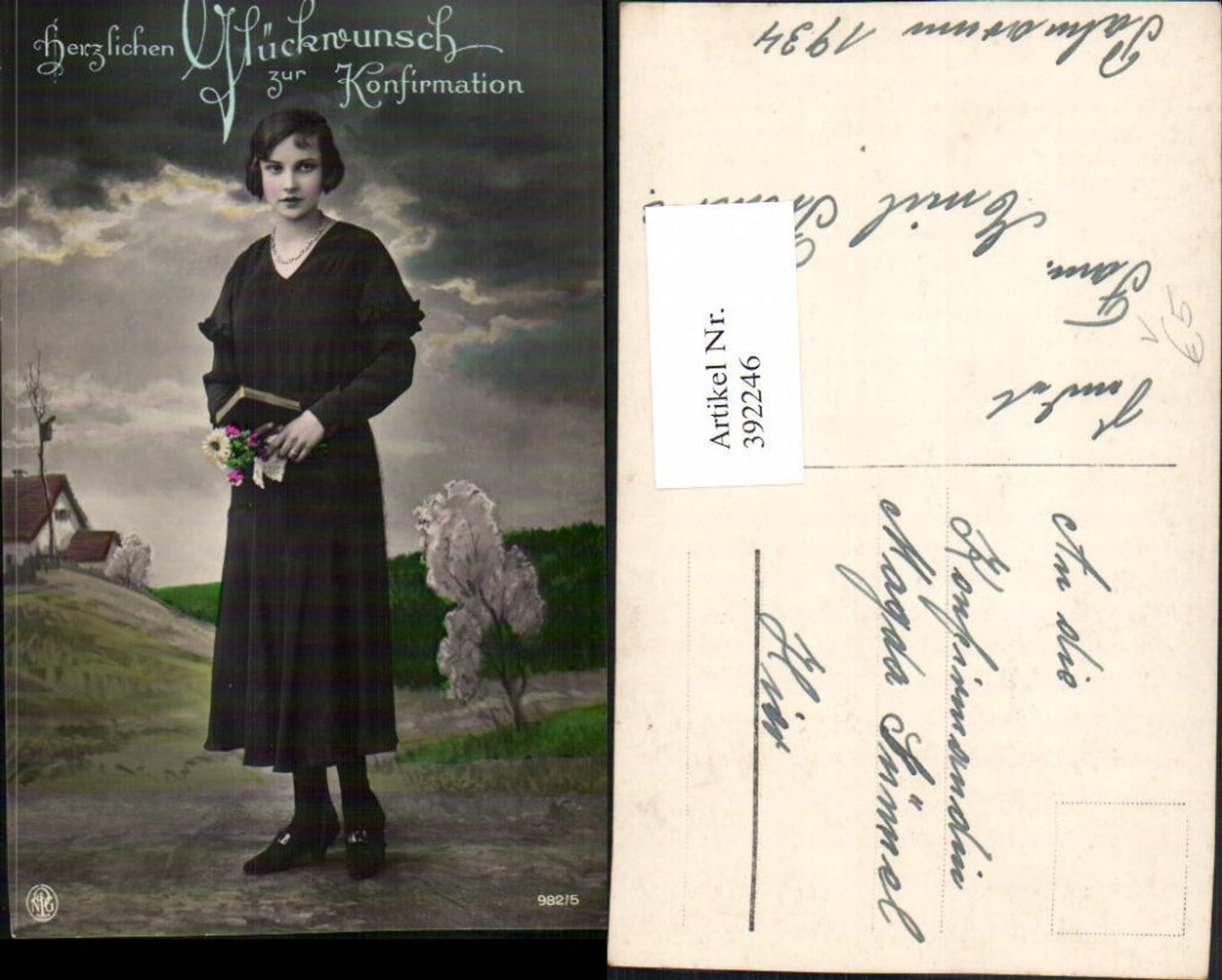 392246,Konfirmation Mädchen m. Kleid Bibel Blumen pub NPG 982/5