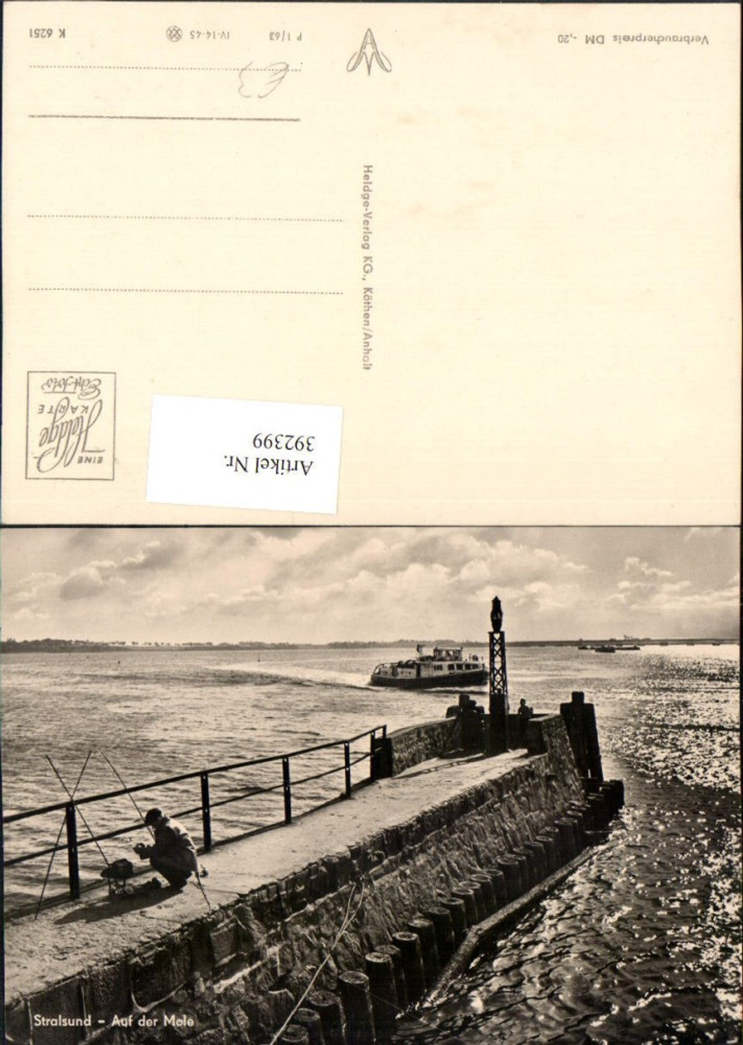 392399,Stralsund Auf der Mole Fischer Boot