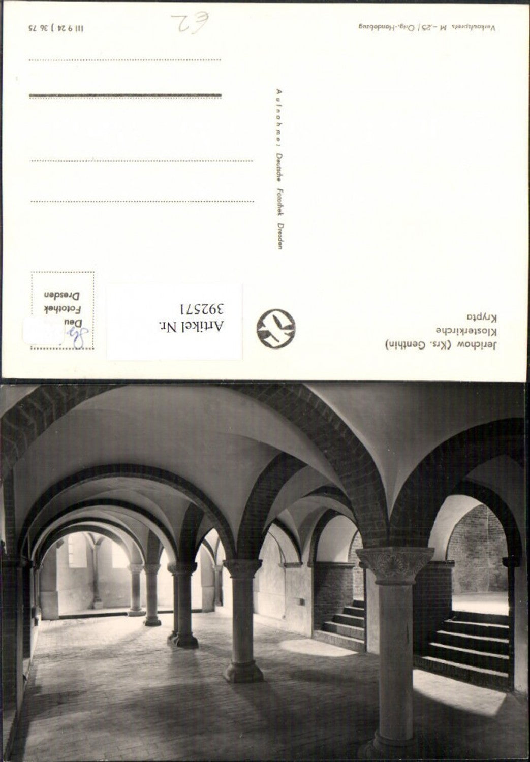 392571,Jerichow Klosterkirche Krypta Arkaden Säulen