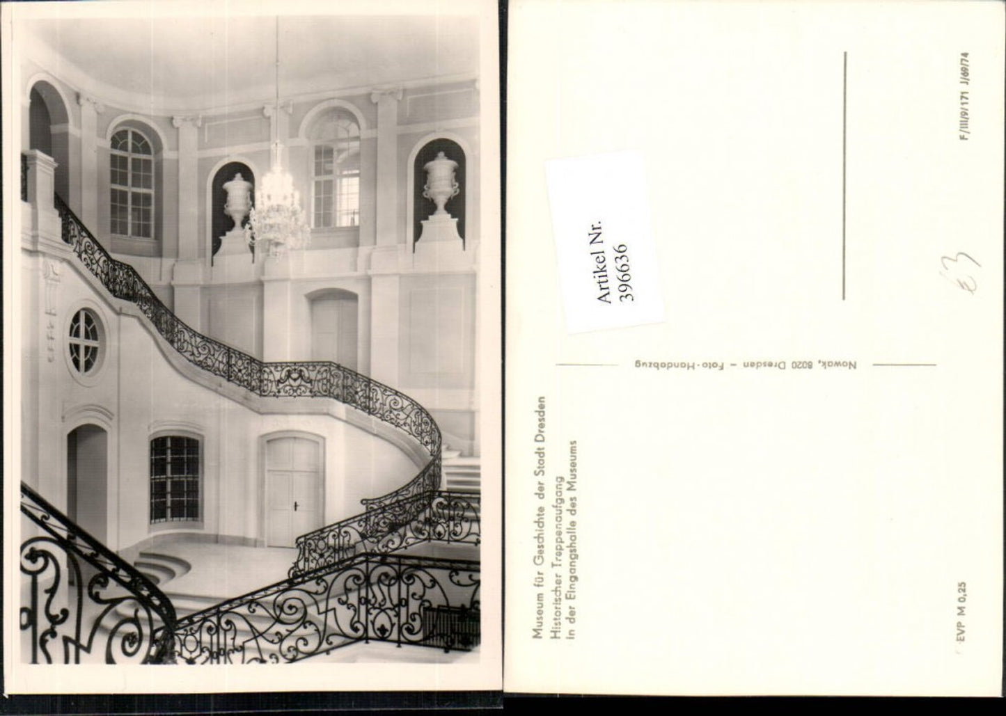 396636,Dresden Museum Historischer Treppenaufgang