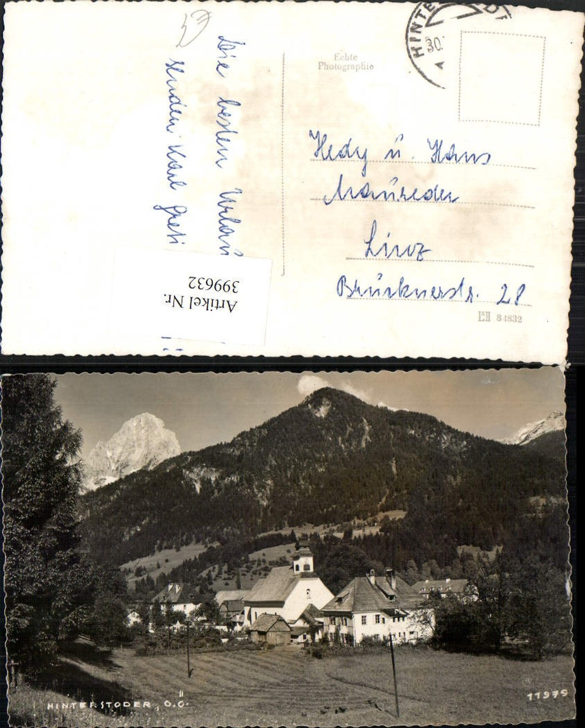 399632,Hinterstoder Teilansicht Kirche Bergkulisse