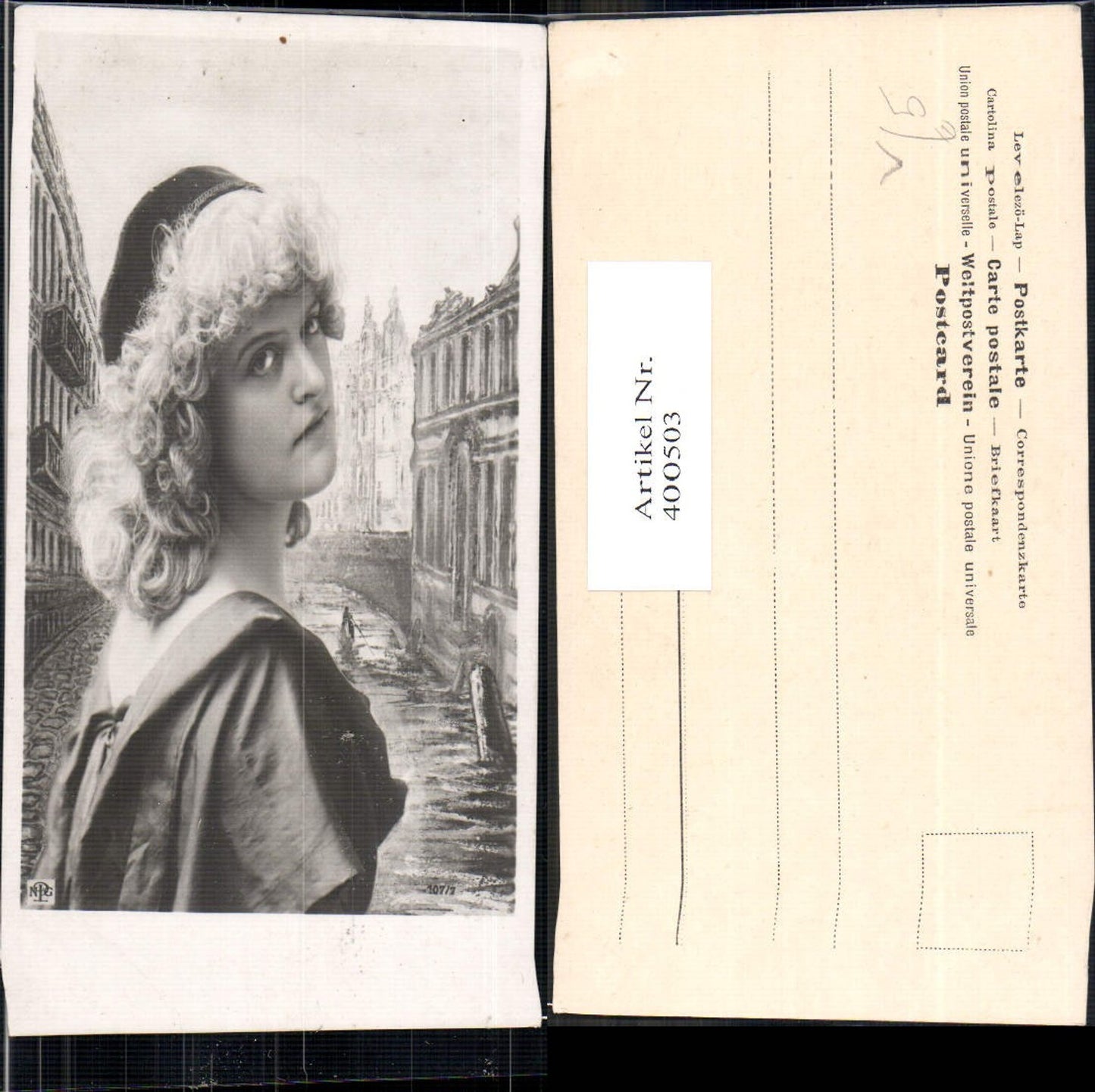 400503,Fotomontage Frau Hut Venedig Gondel pub NPG 107/7