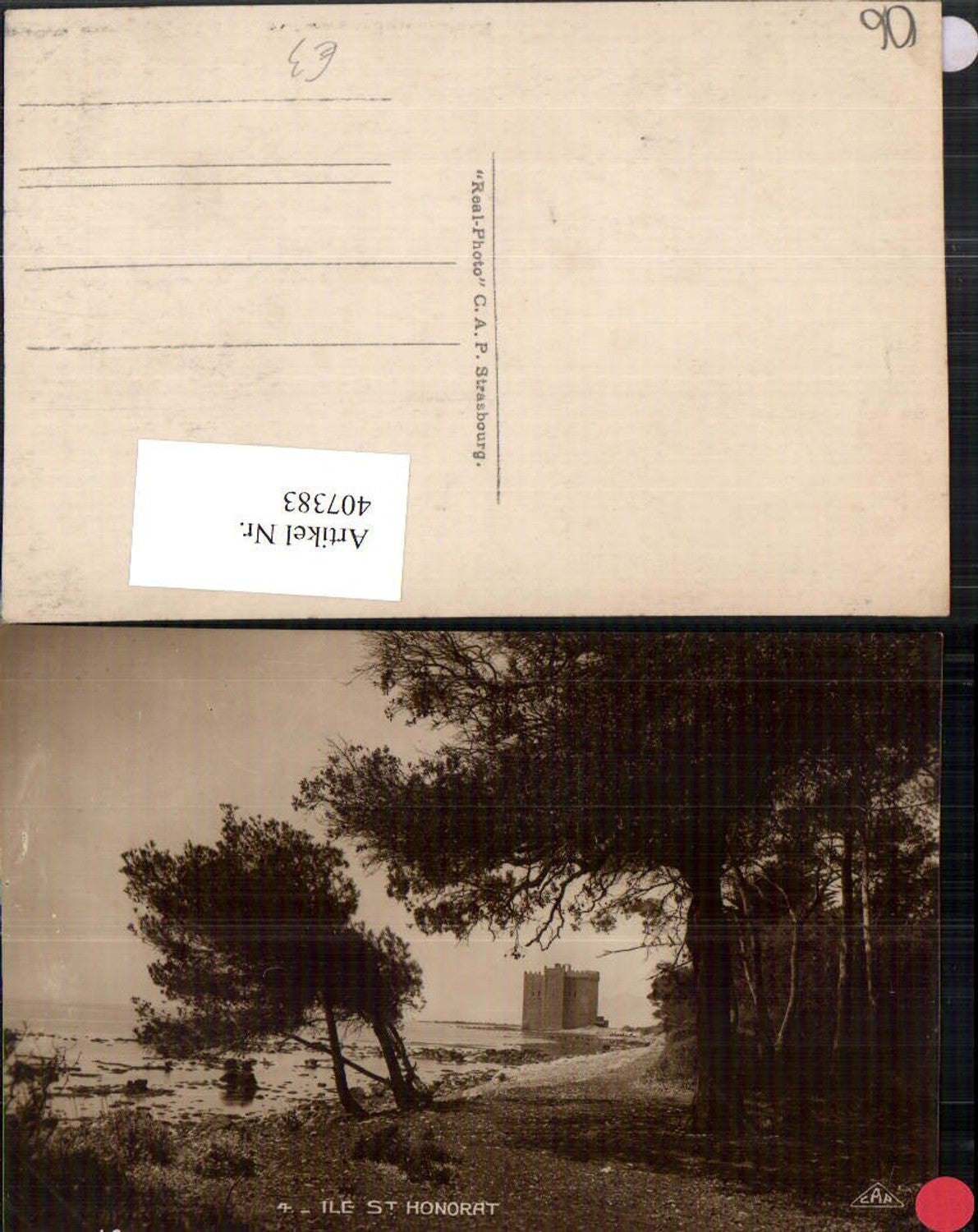 407383,Provence-Alpes-Cote-Azur Alpes-Maritimes Ile St Honorat Schloss Partie