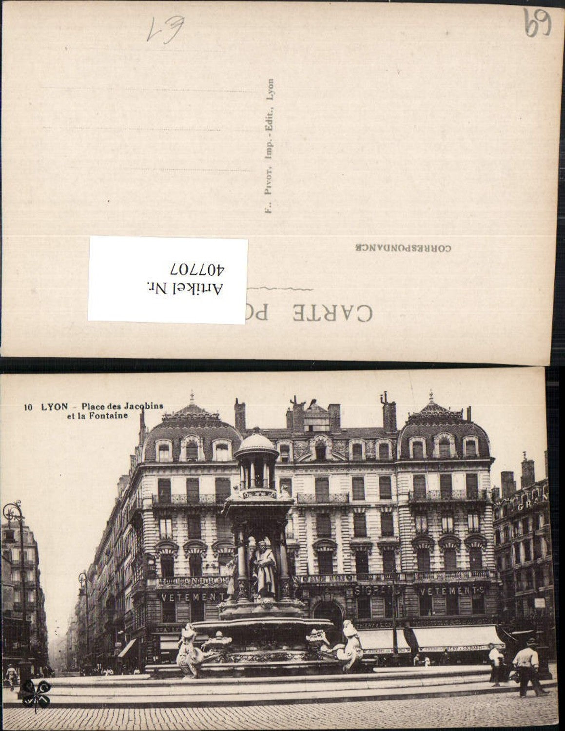 407707,Rhone-Alpes Rhone Lyon Place des Jacobins et la Fontaine Brunnen