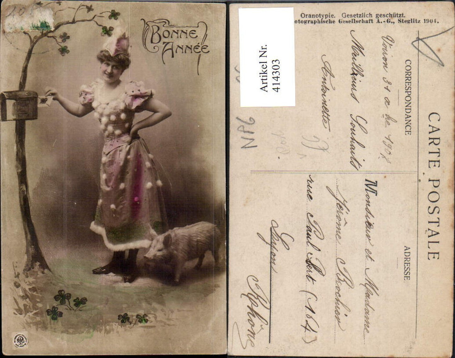 414303,Frau Hut Kleid m. Pelz Schneebälle Schwein Post Brief Briefkasten Postwesen pub NPG