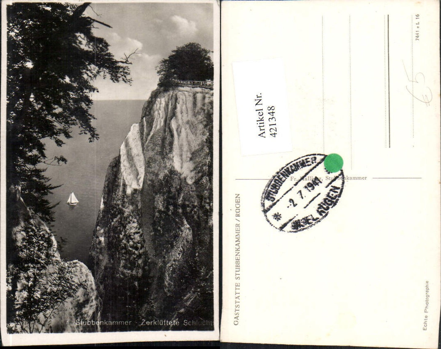 421348,Stubbenkammer auf Rügen Zerklüftete Schlucht Klippe Steilküste