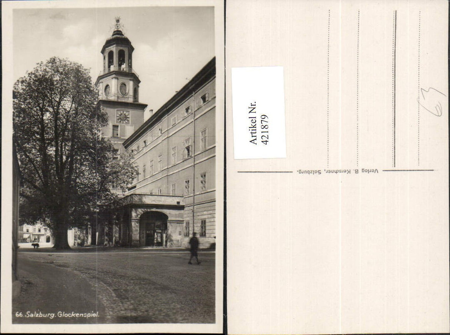 421879,Salzburg Glockenspiel Turm Straßenansicht