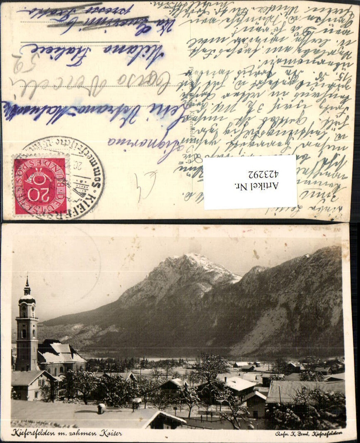 423292,Kiefersfelden Teilansicht Kirche m. Zahmen Kaiser Bergkulisse Winterbild