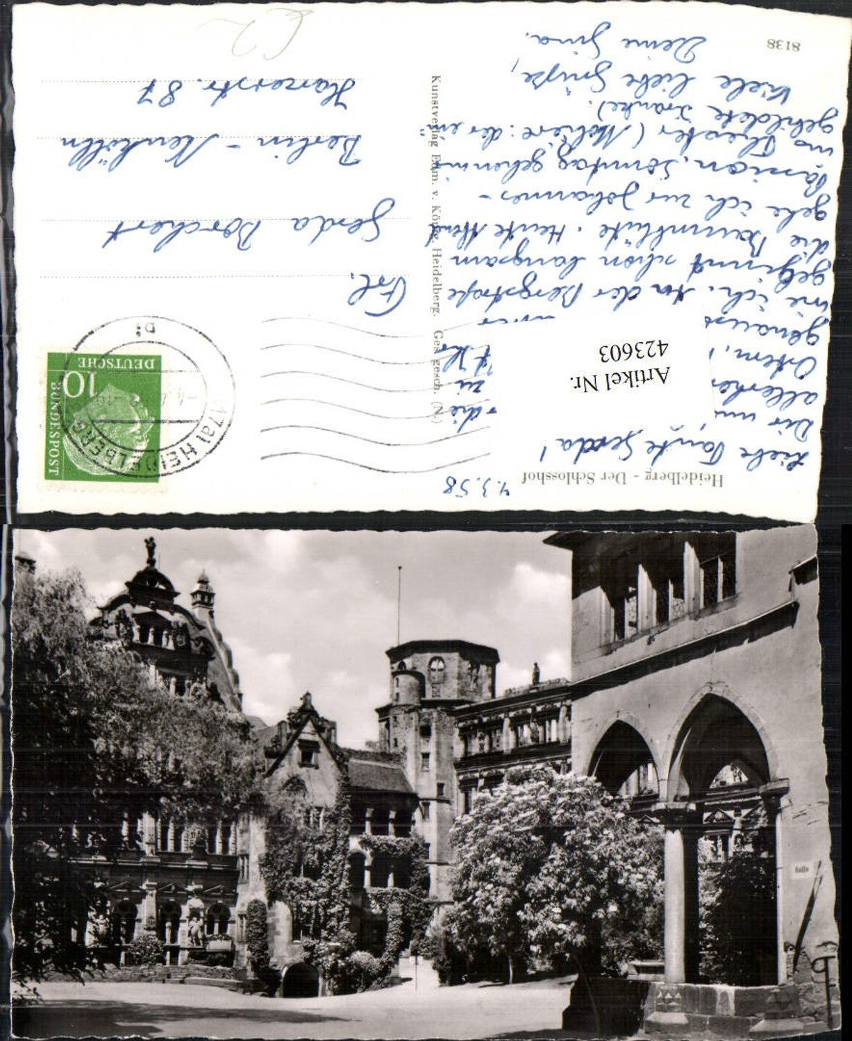 423603,Heidelberg Schloss Schlosshof