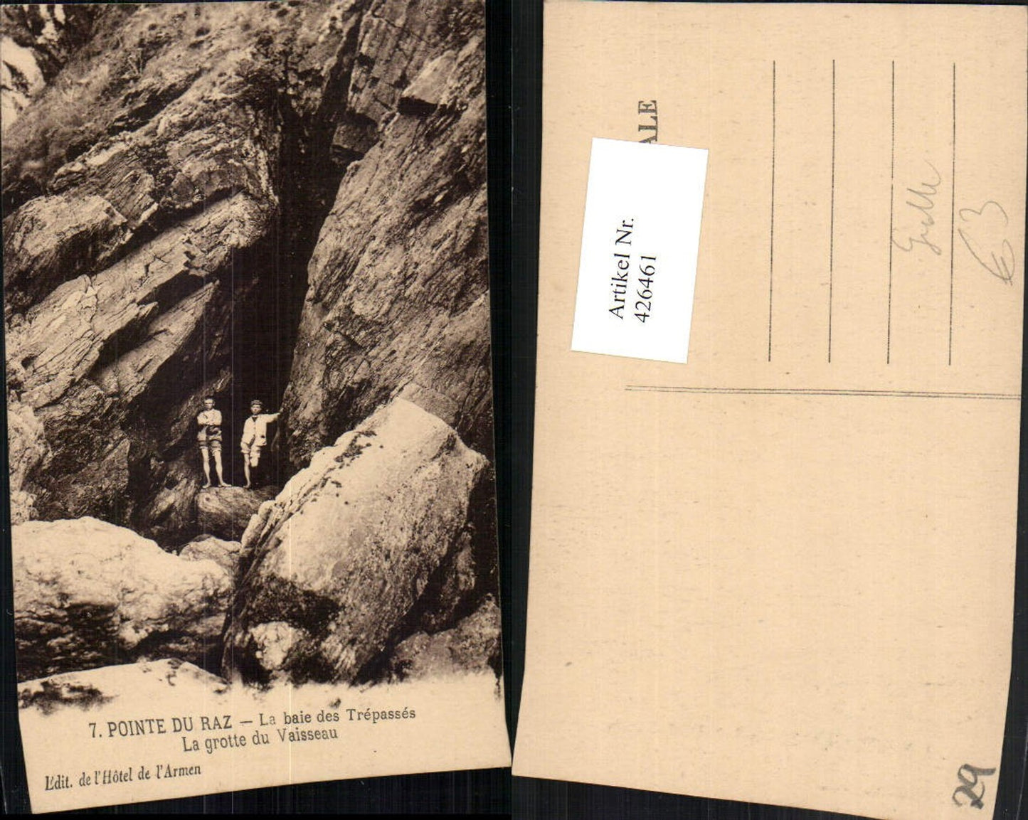 426461,Bretagne Finistere Pointe du Raz La grotte du Vaisseau Grotte Felsen